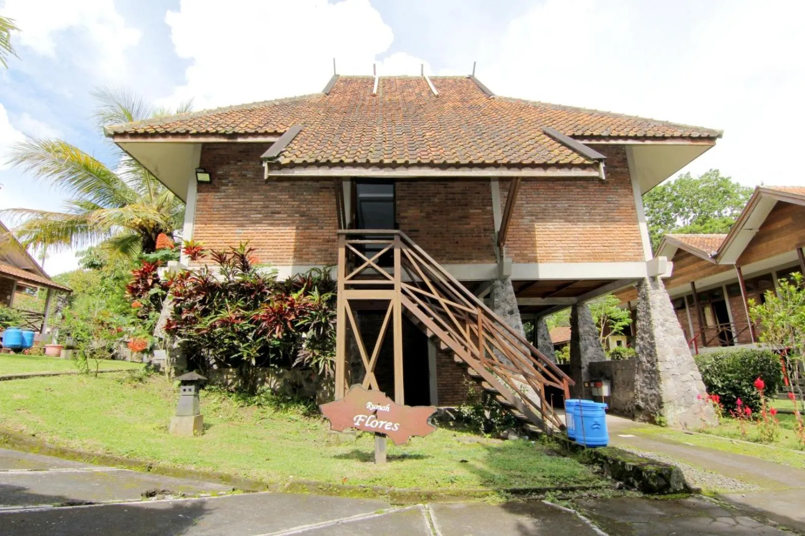 Other in Disaster Oasis