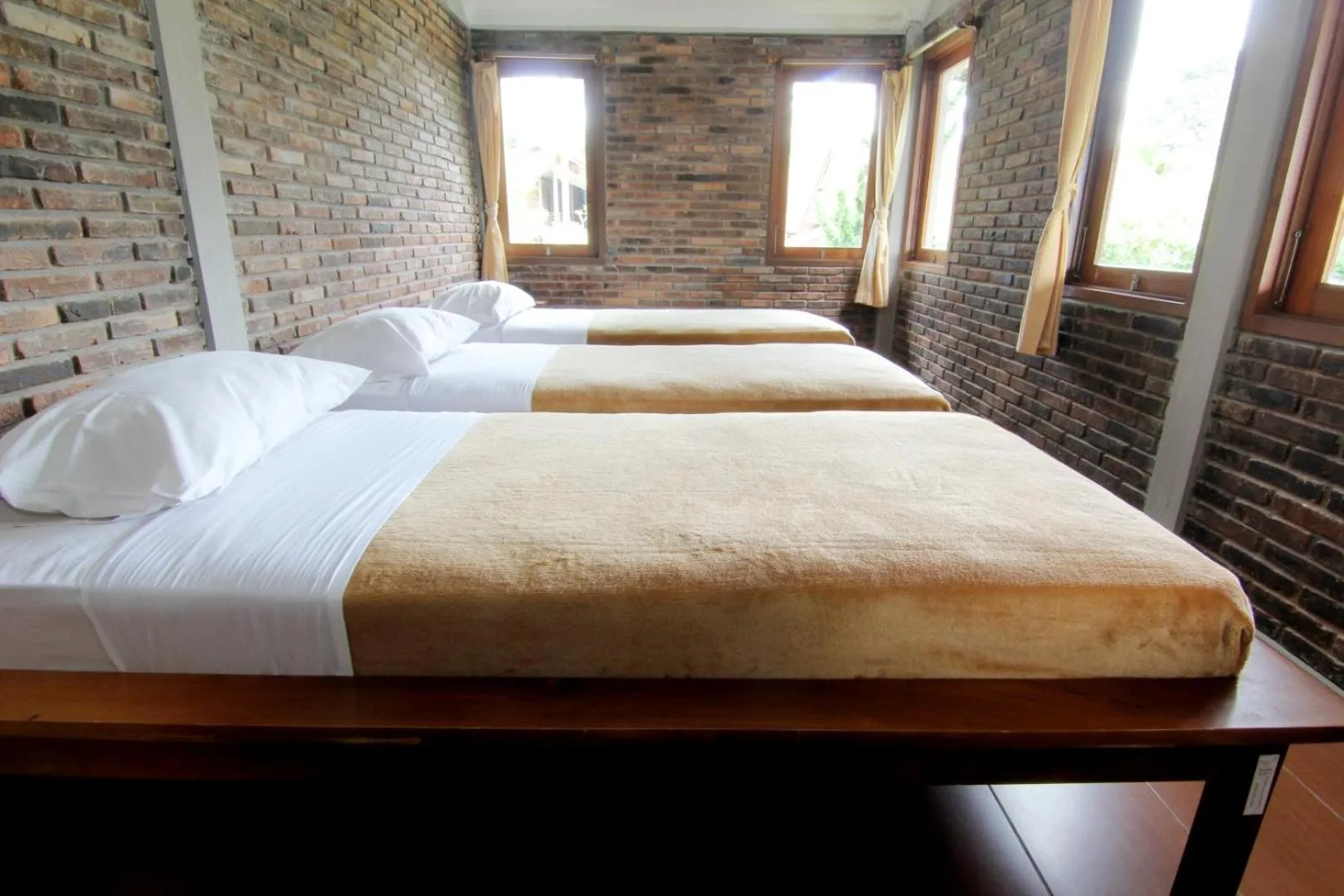 Bedroom, Bed in Disaster Oasis