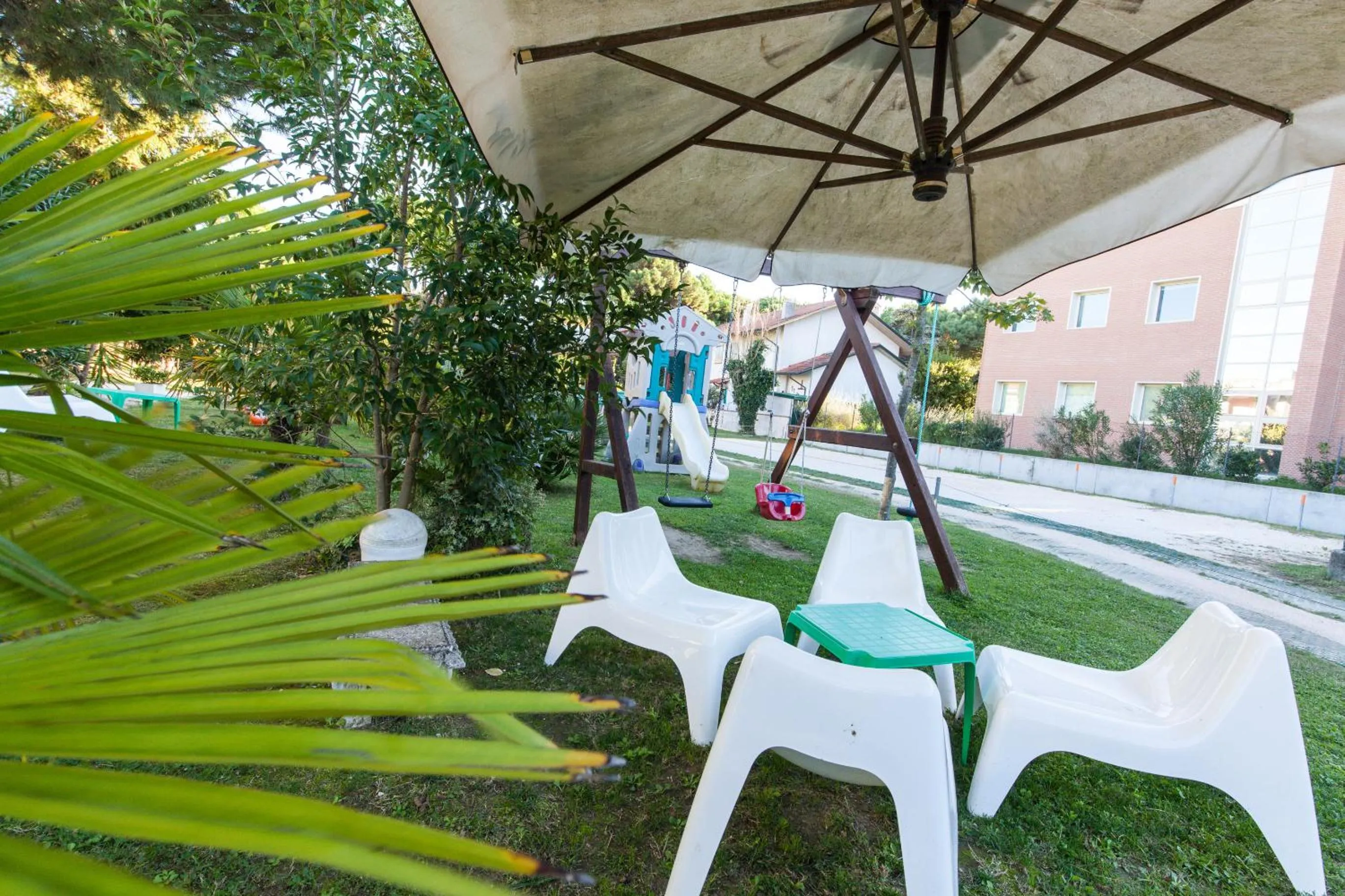 Property building in Villa Liliana