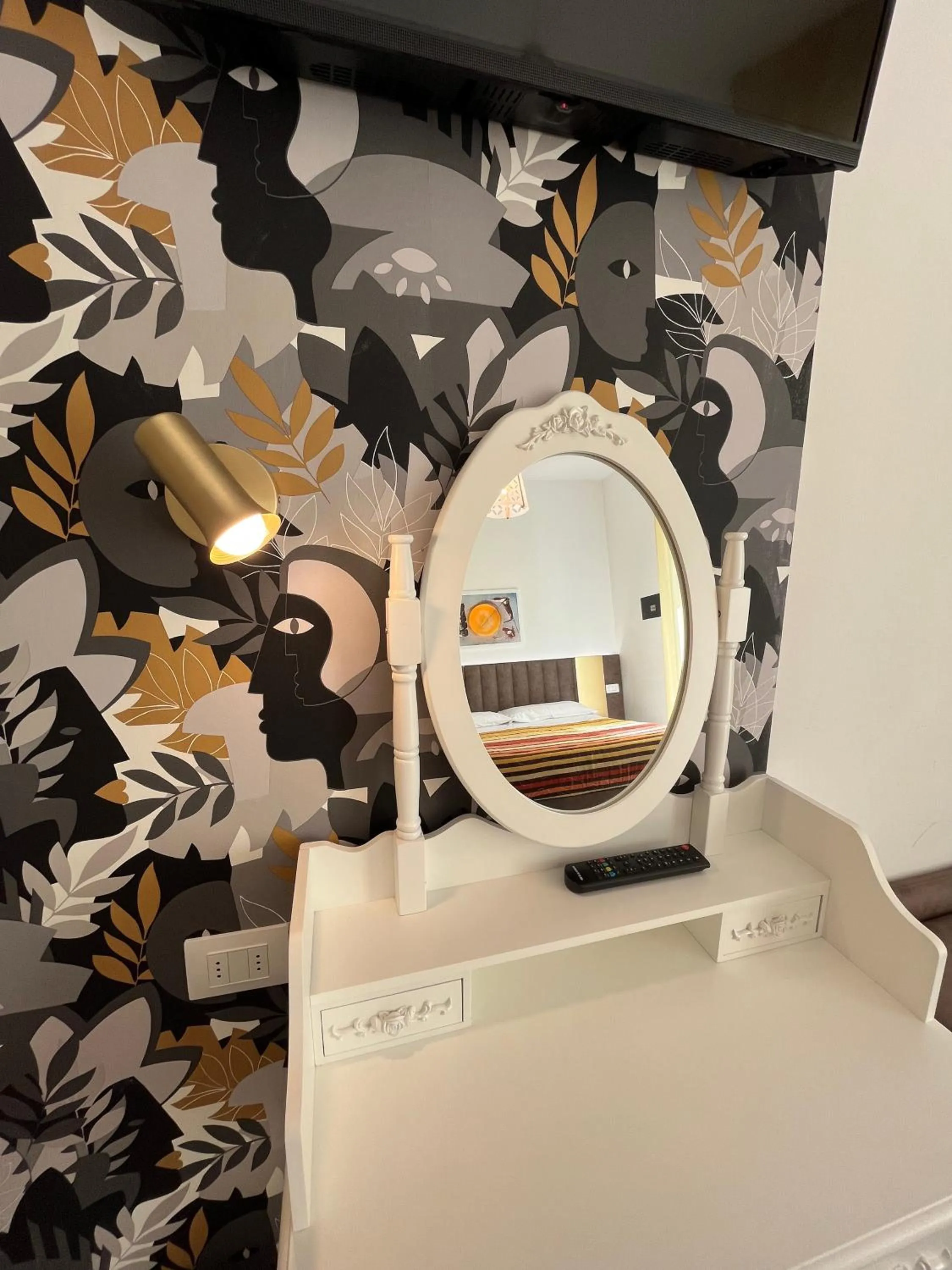 Decorative detail in Villa Liliana