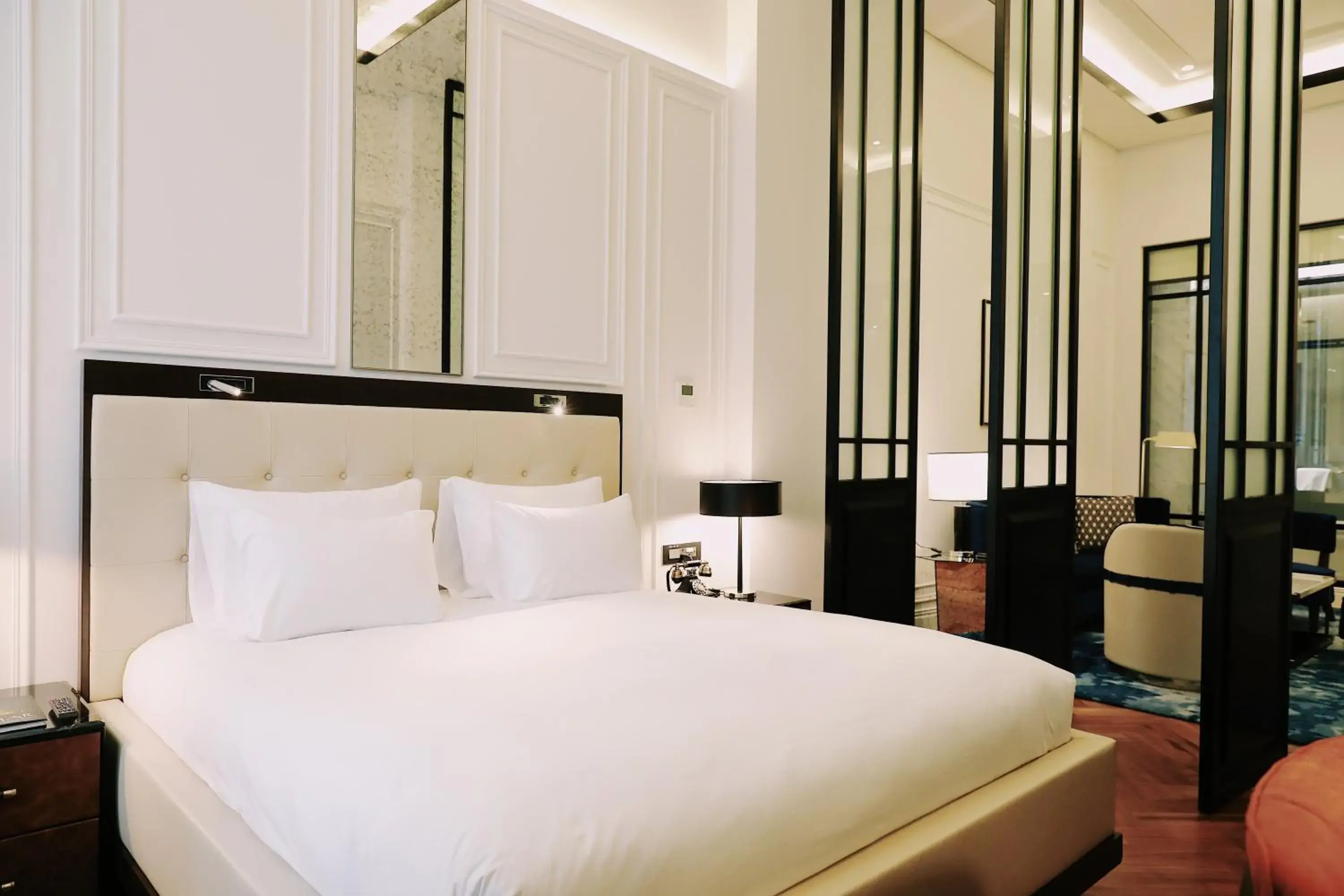 Bedroom, Bed in Yangon Excelsior Bedroom, Bed in Yangon Excelsior