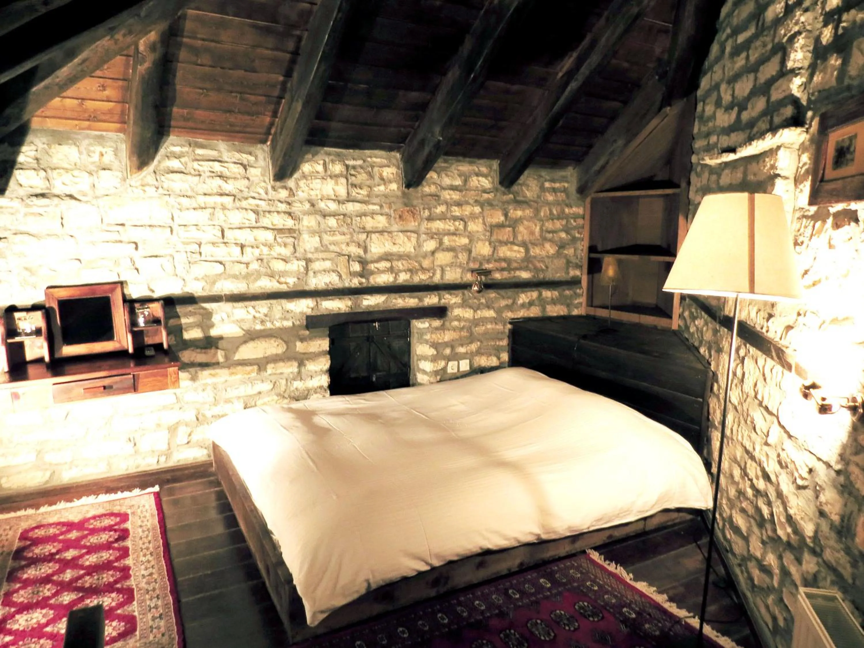 Bed in Arhontiko Aristis