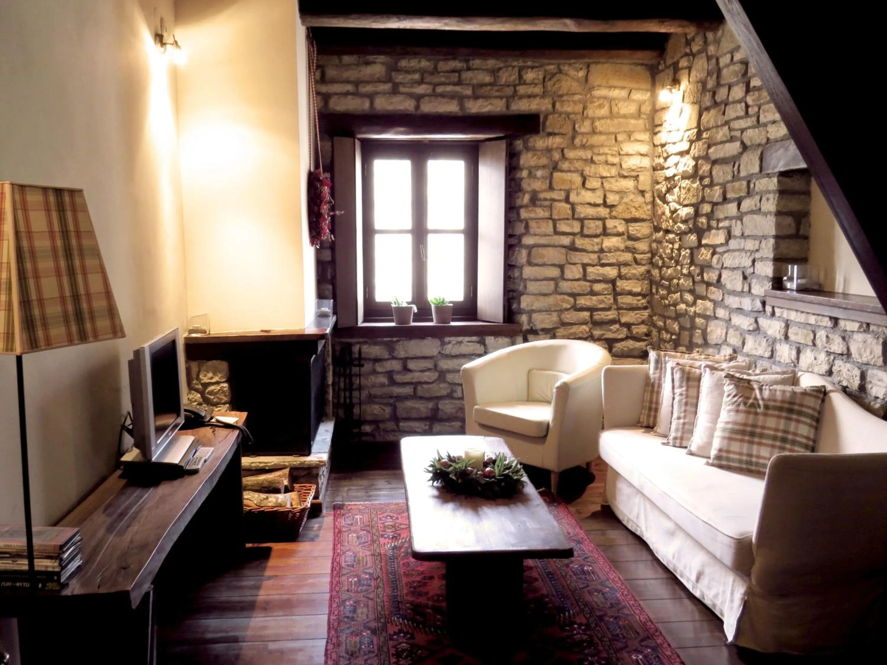 Day in Arhontiko Aristis