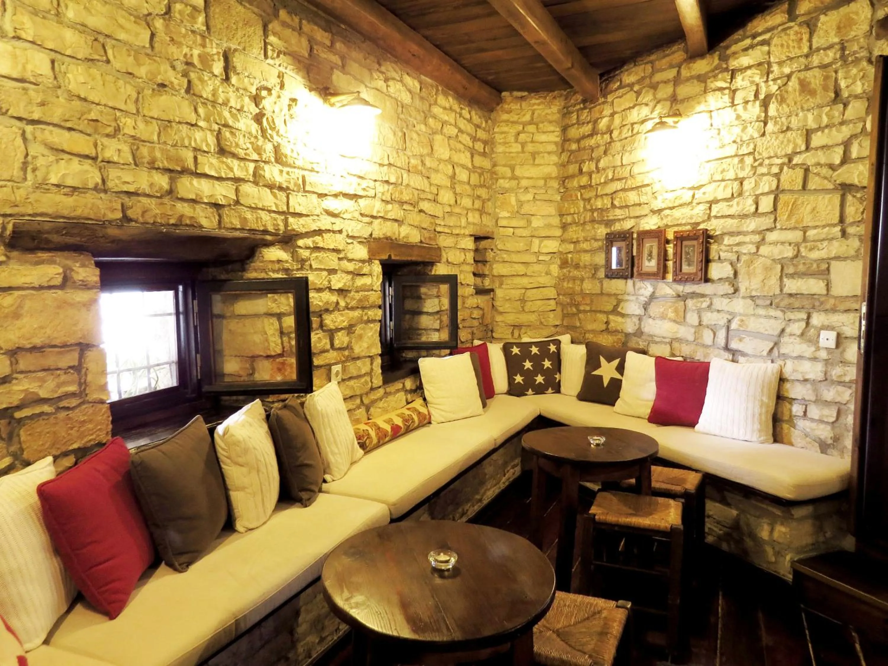 Day in Arhontiko Aristis