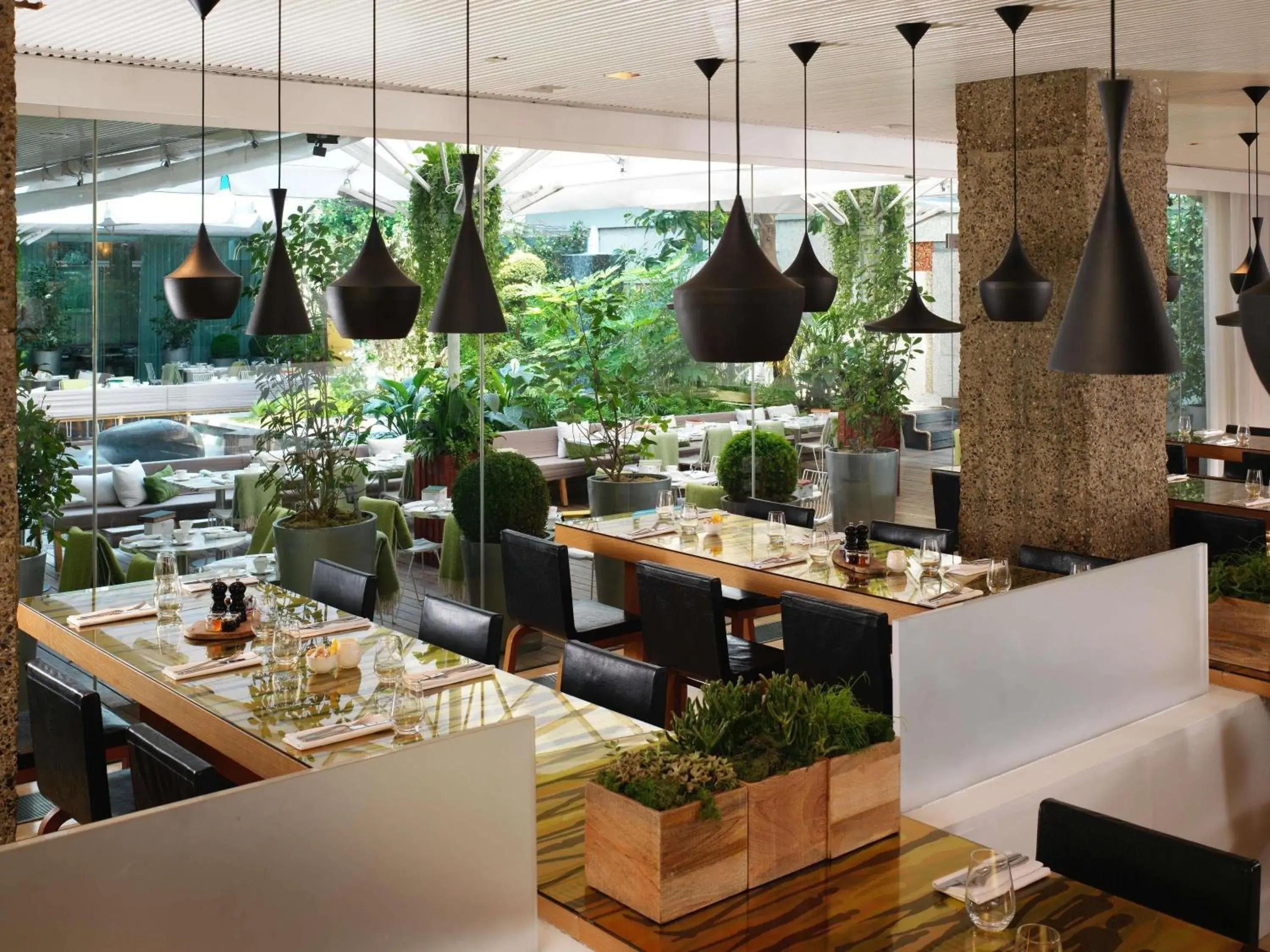 Restaurant/places to eat in Sanderson London Restaurant/places to eat in Sanderson London