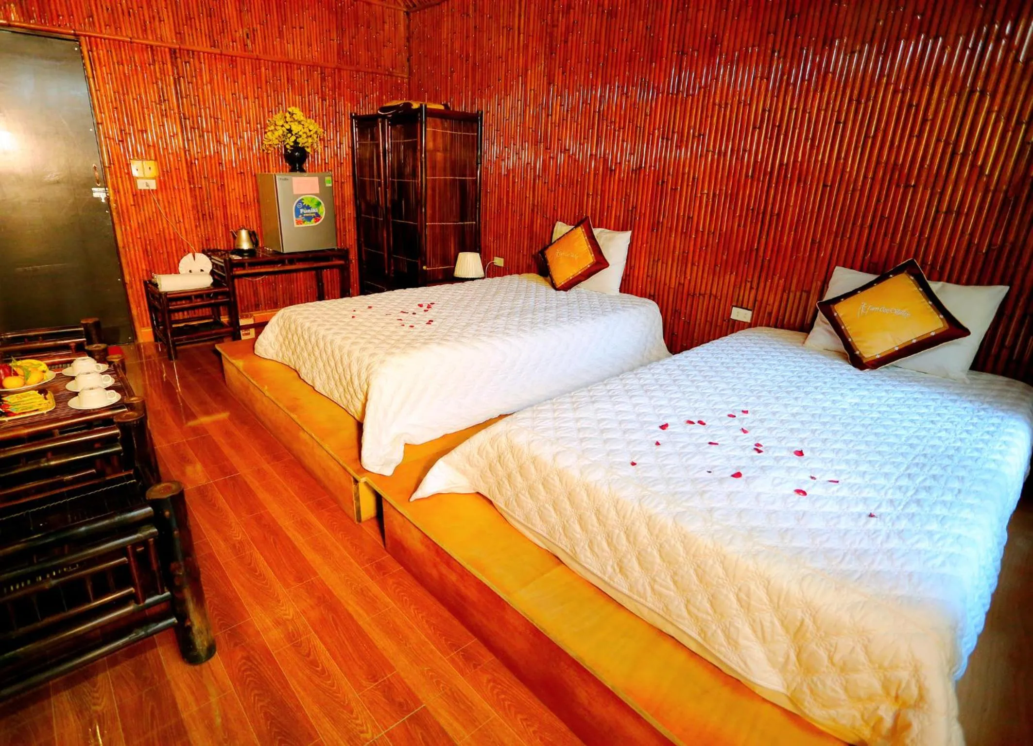 Bed in Tam Coc Valley Bung