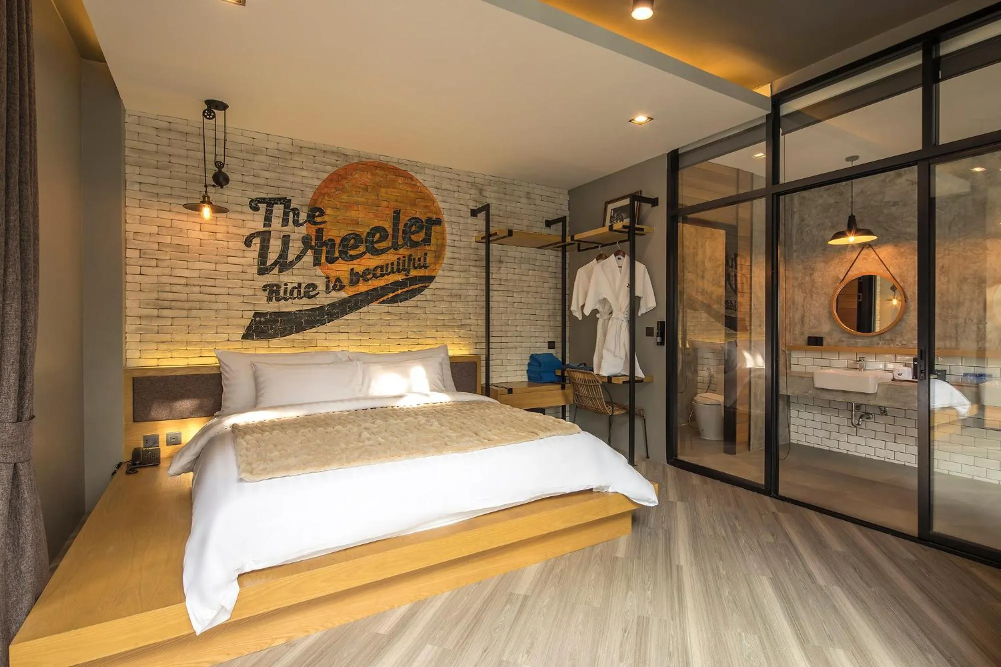 Bedroom, Bed in Wheeler Bed &Bike