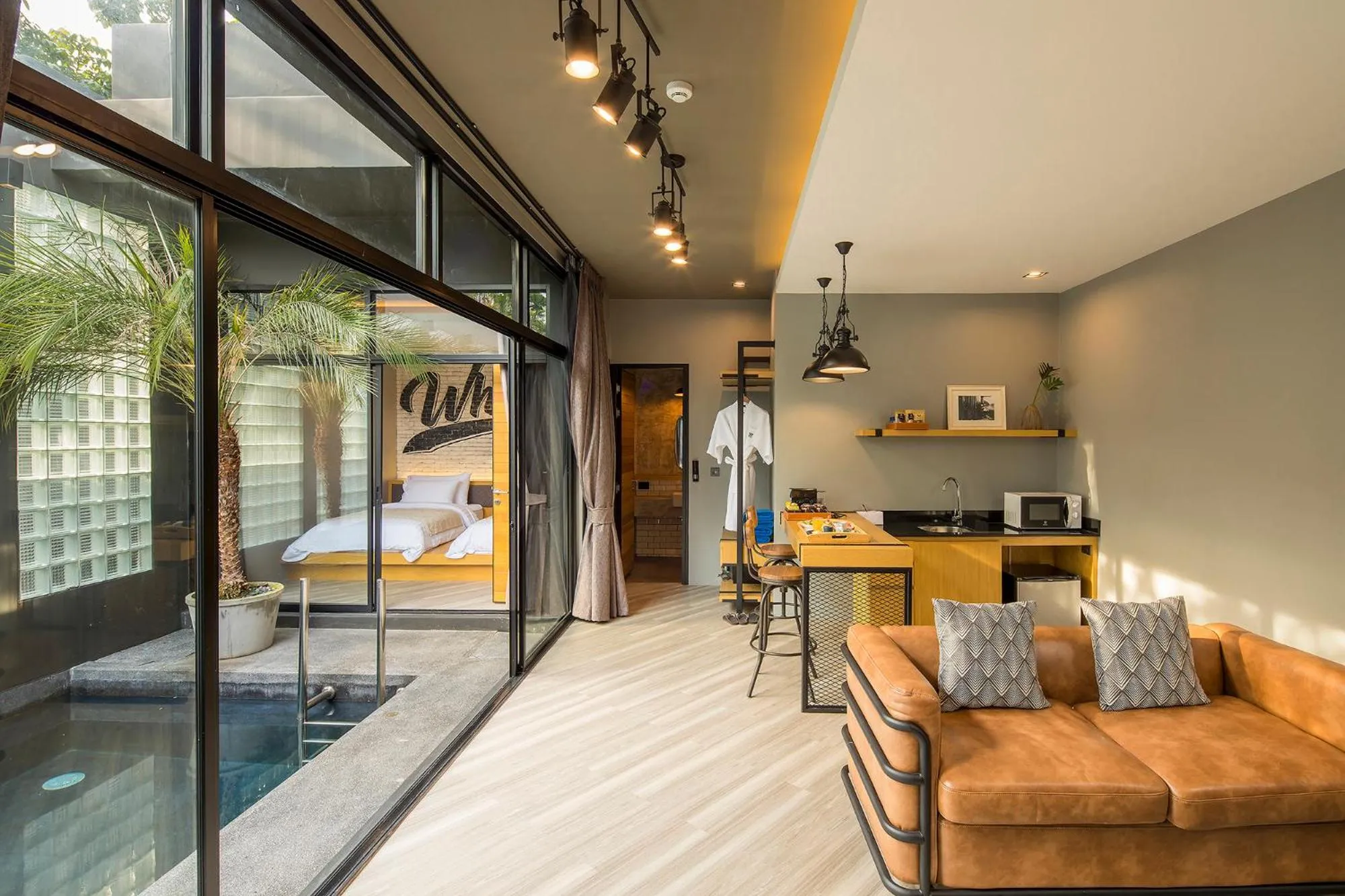 Living room in Wheeler Bed &Bike