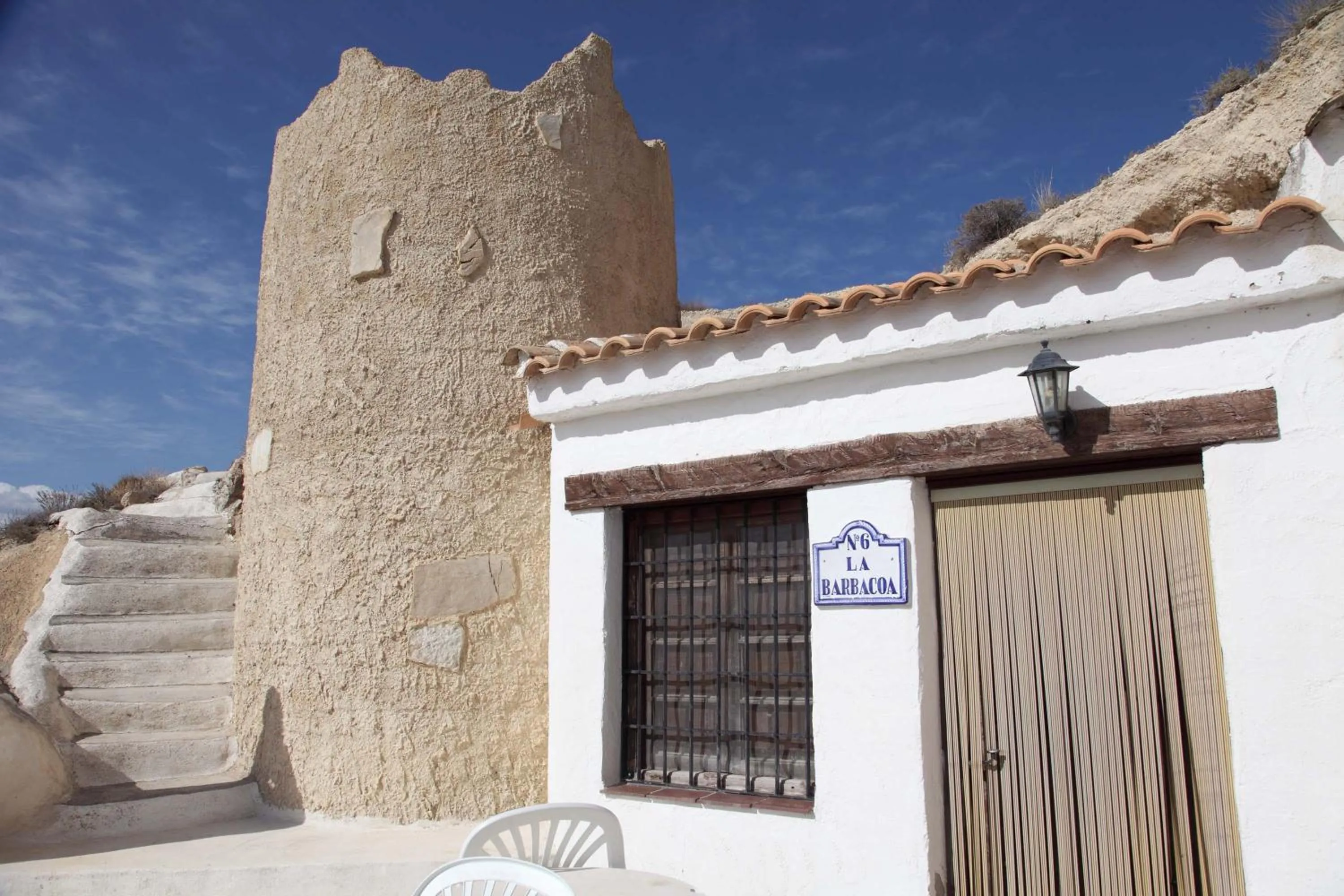Facade/entrance in Cuevas La Atalaya