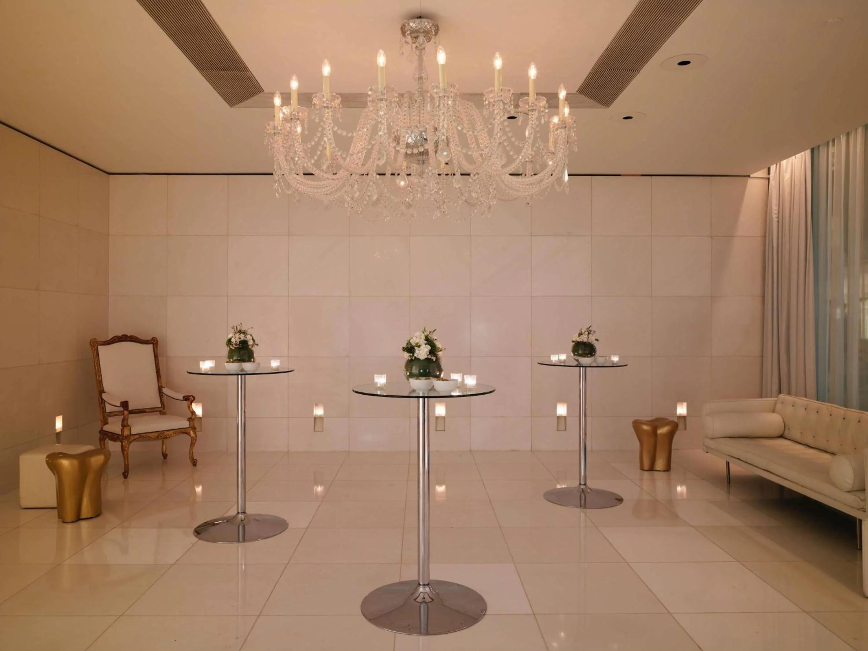 Meeting/conference room in St Martins Lane London