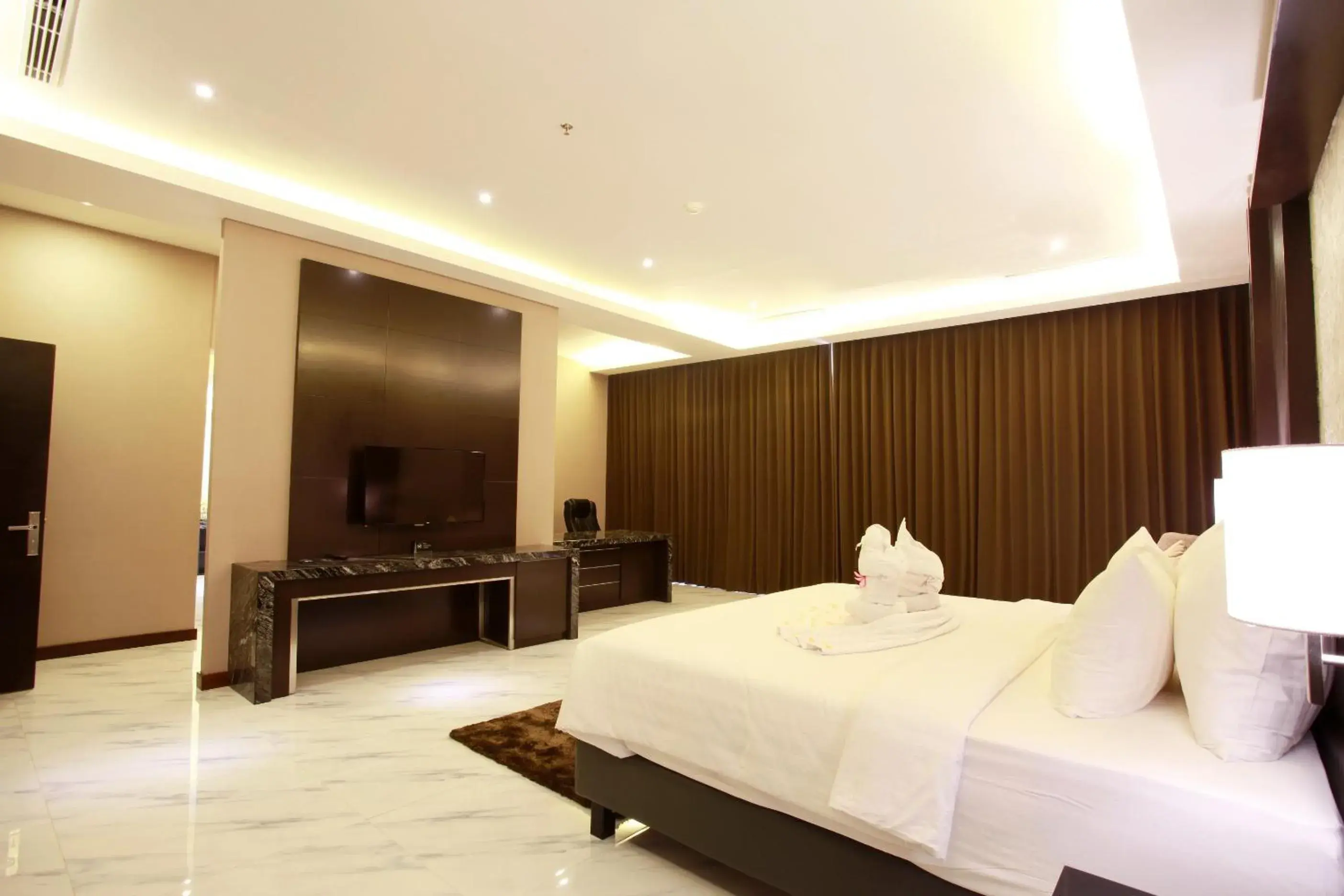 Presidential Suite in Grand Karlita Hotel Purwokerto Presidential Suite in Grand Karlita Hotel Purwokerto