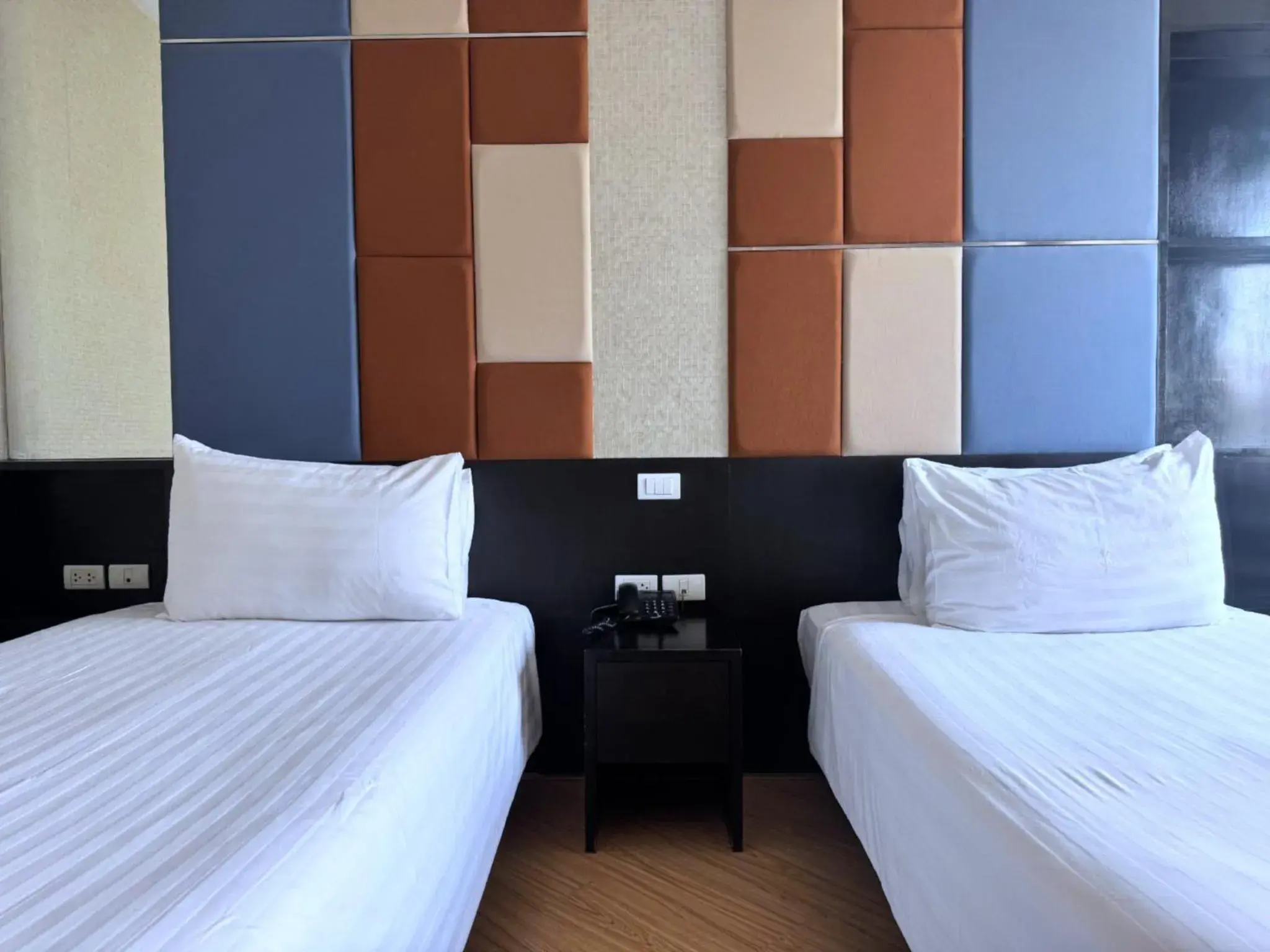 Bed in The Sunreno Hotel Bangkok Bed in The Sunreno Hotel Bangkok