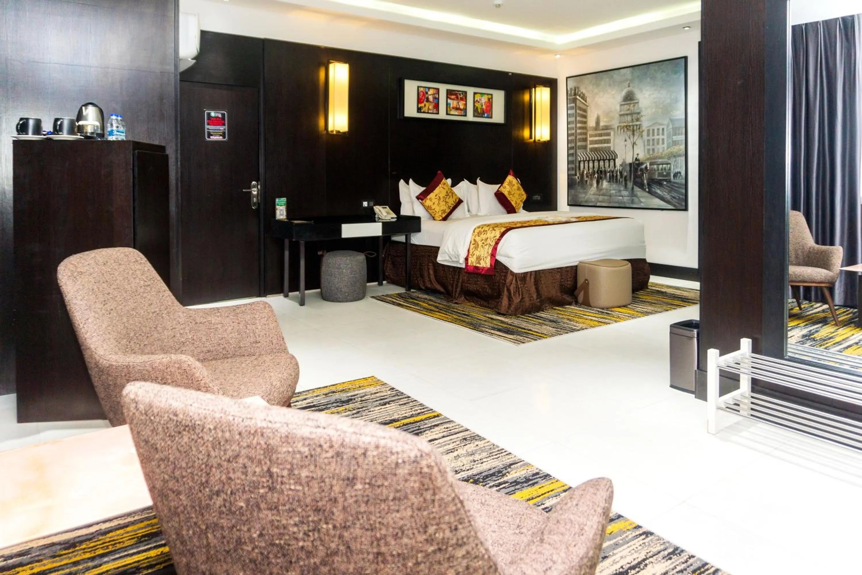 Bed in GreenPoint Hotel