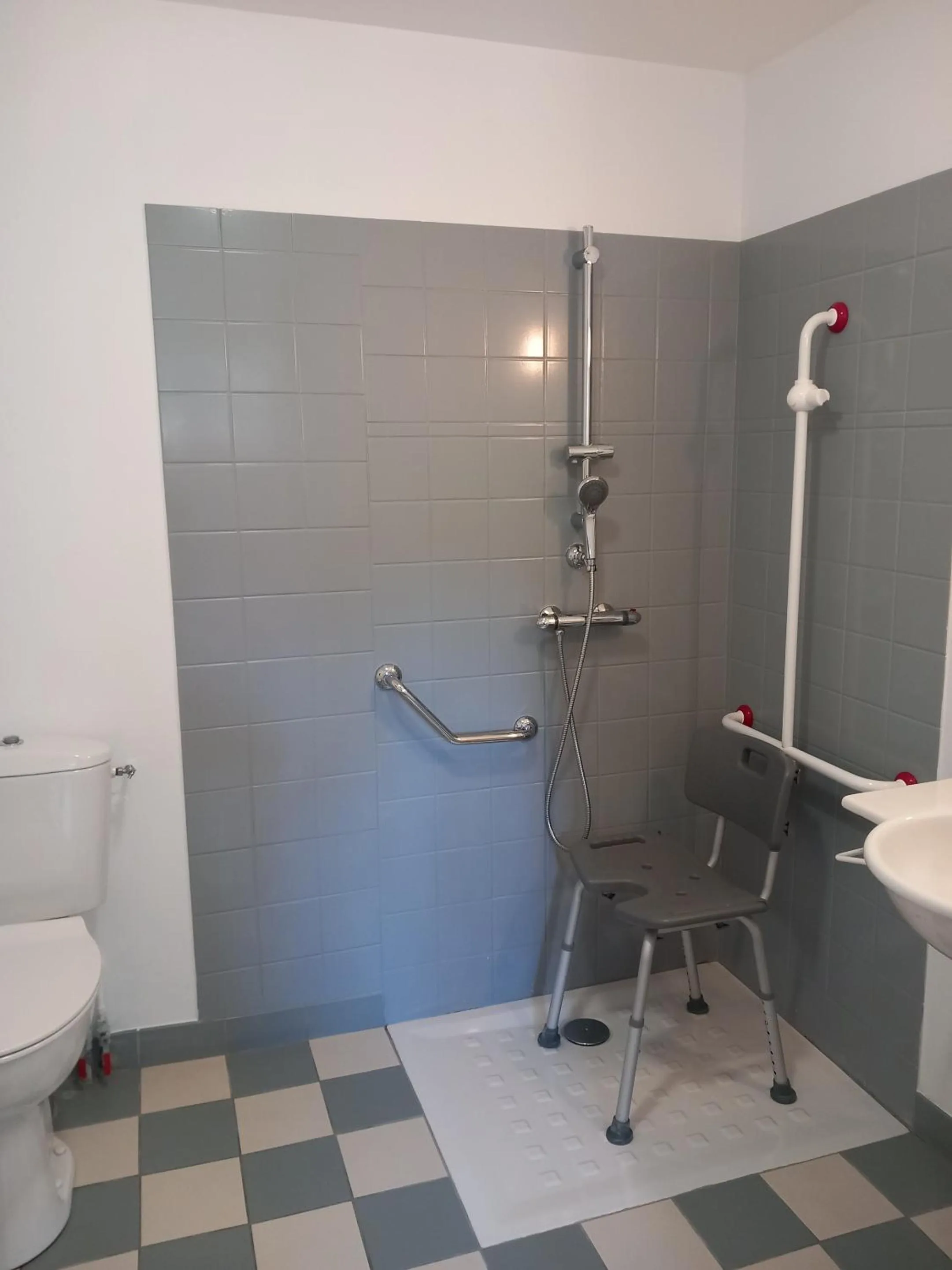 Bathroom in Château du Bourg