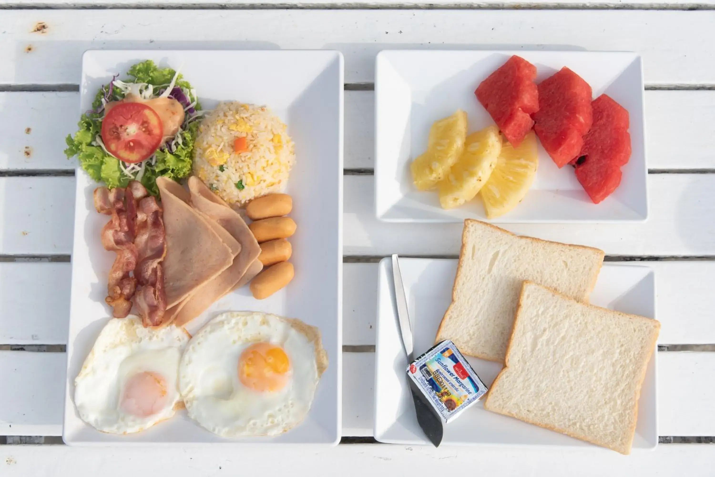 Food in Sangthian Beach Resort Food in Sangthian Beach Resort