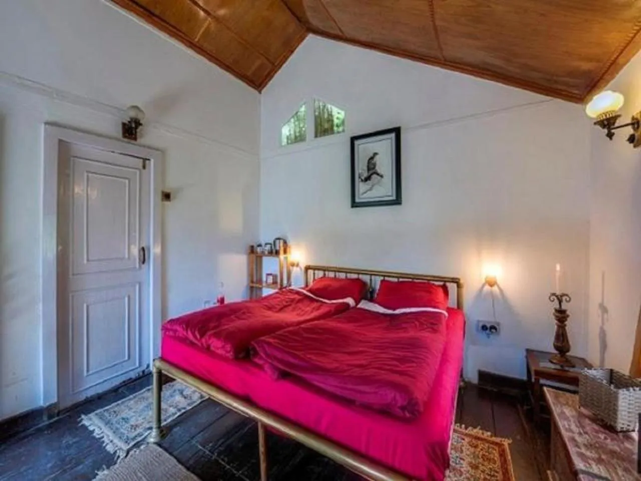 Bedroom, Bed in Jungle Lore Birding Lodge