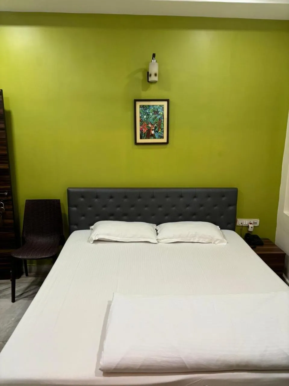 Bed in Om Sai Villa Guesthouse