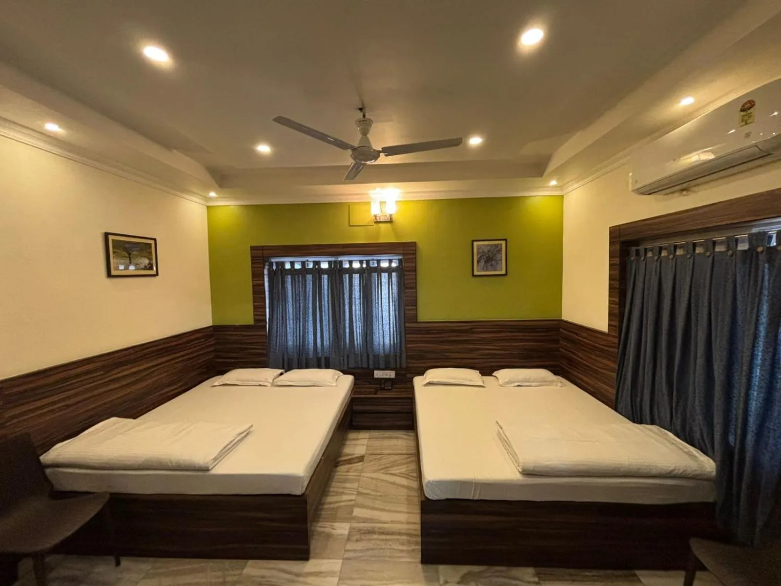 Bed in Om Sai Villa Guesthouse