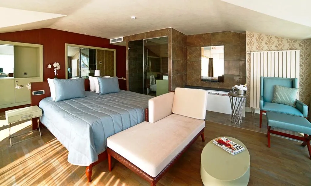Bed in Taba Luxury Suites and Hotel