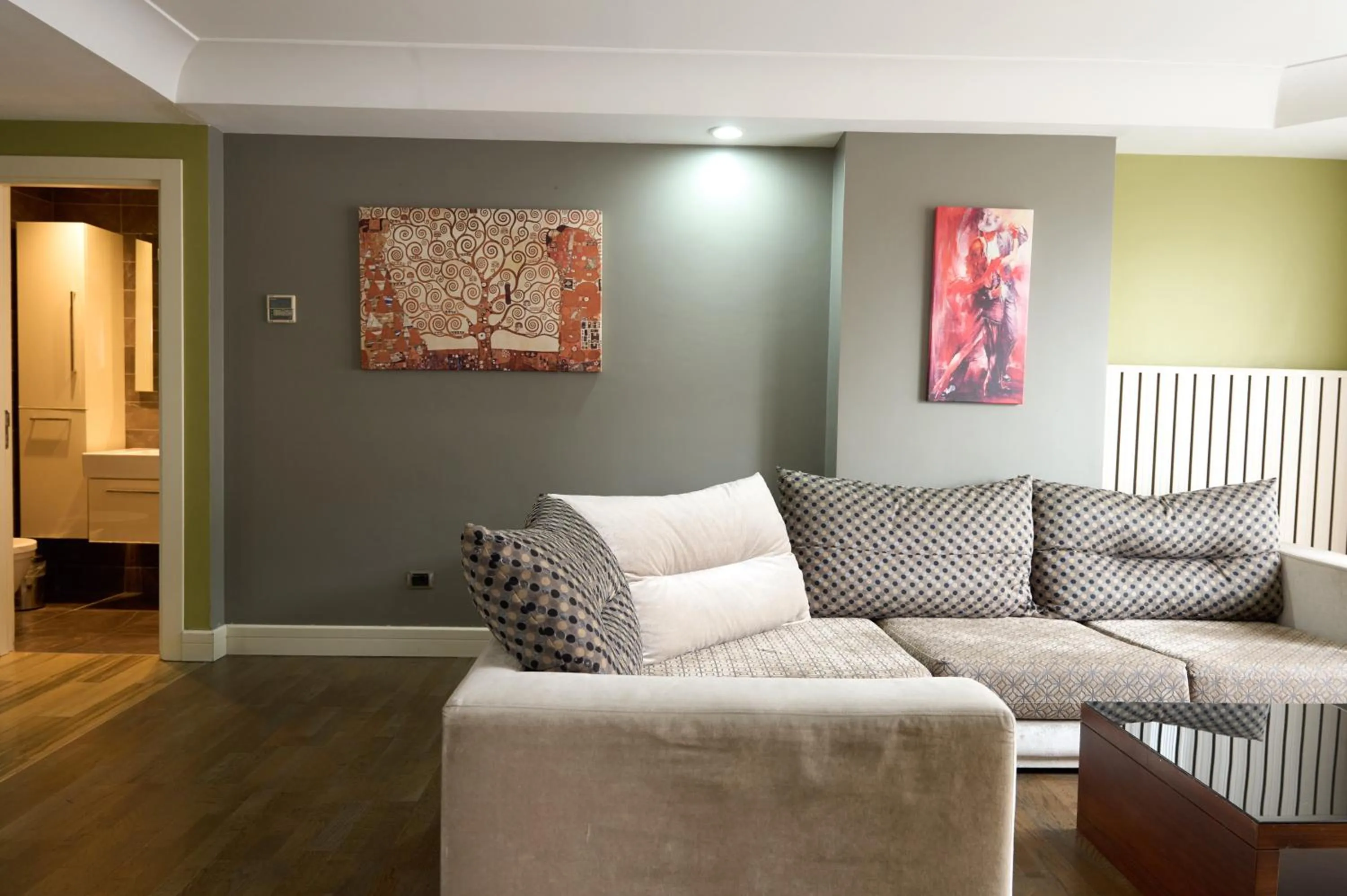 Taba Luxury Suites and Hotel