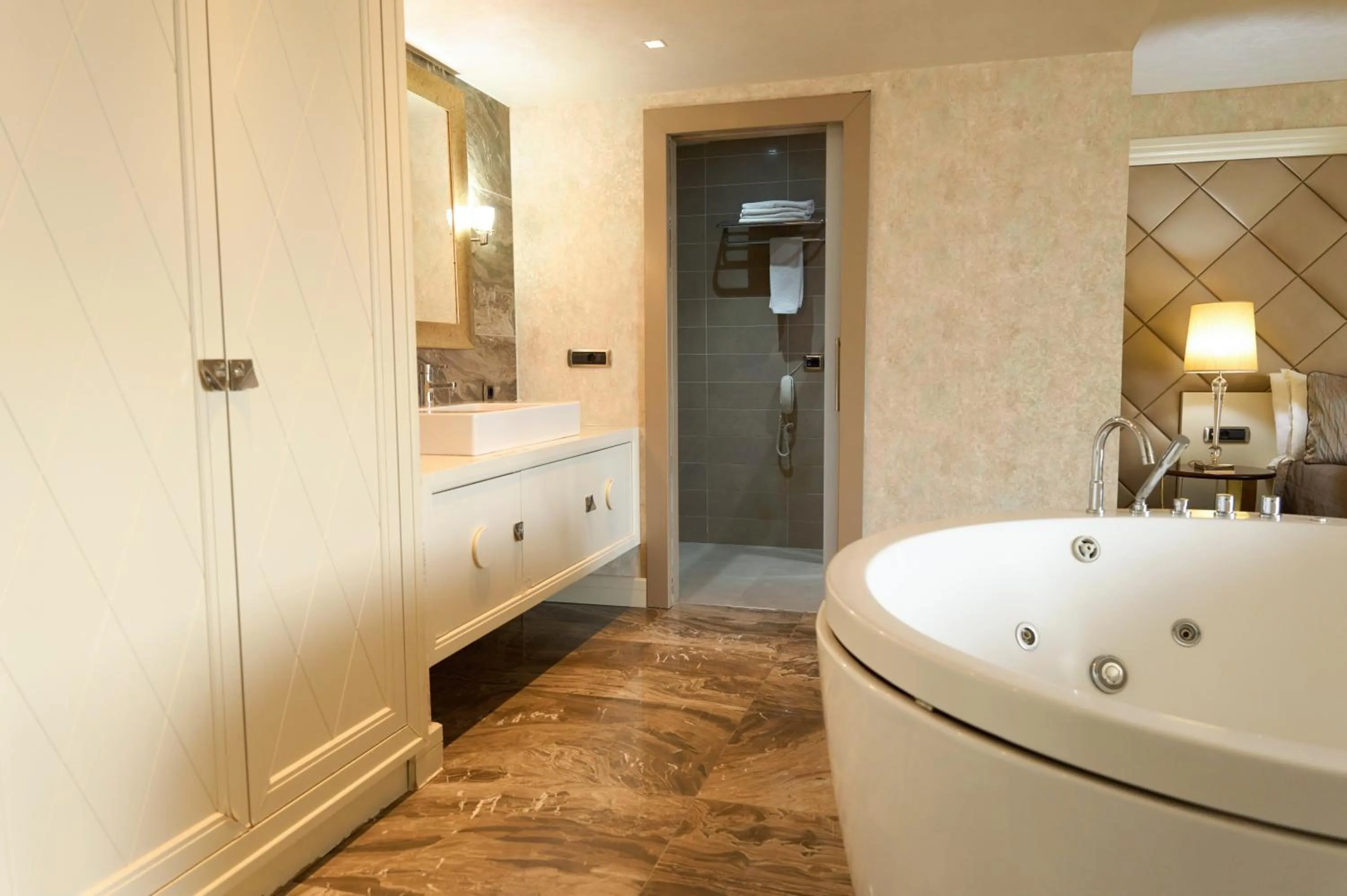 Taba Luxury Suites and Hotel