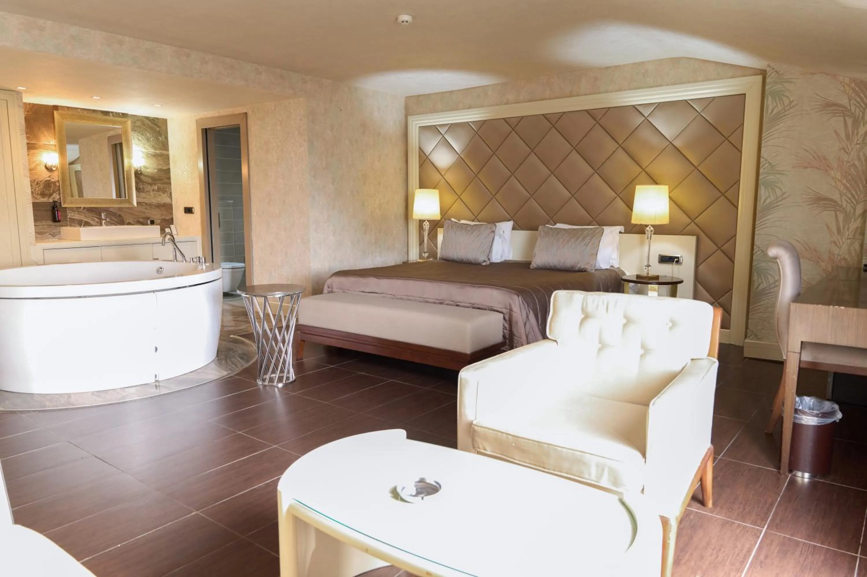 Bed in Taba Luxury Suites and Hotel