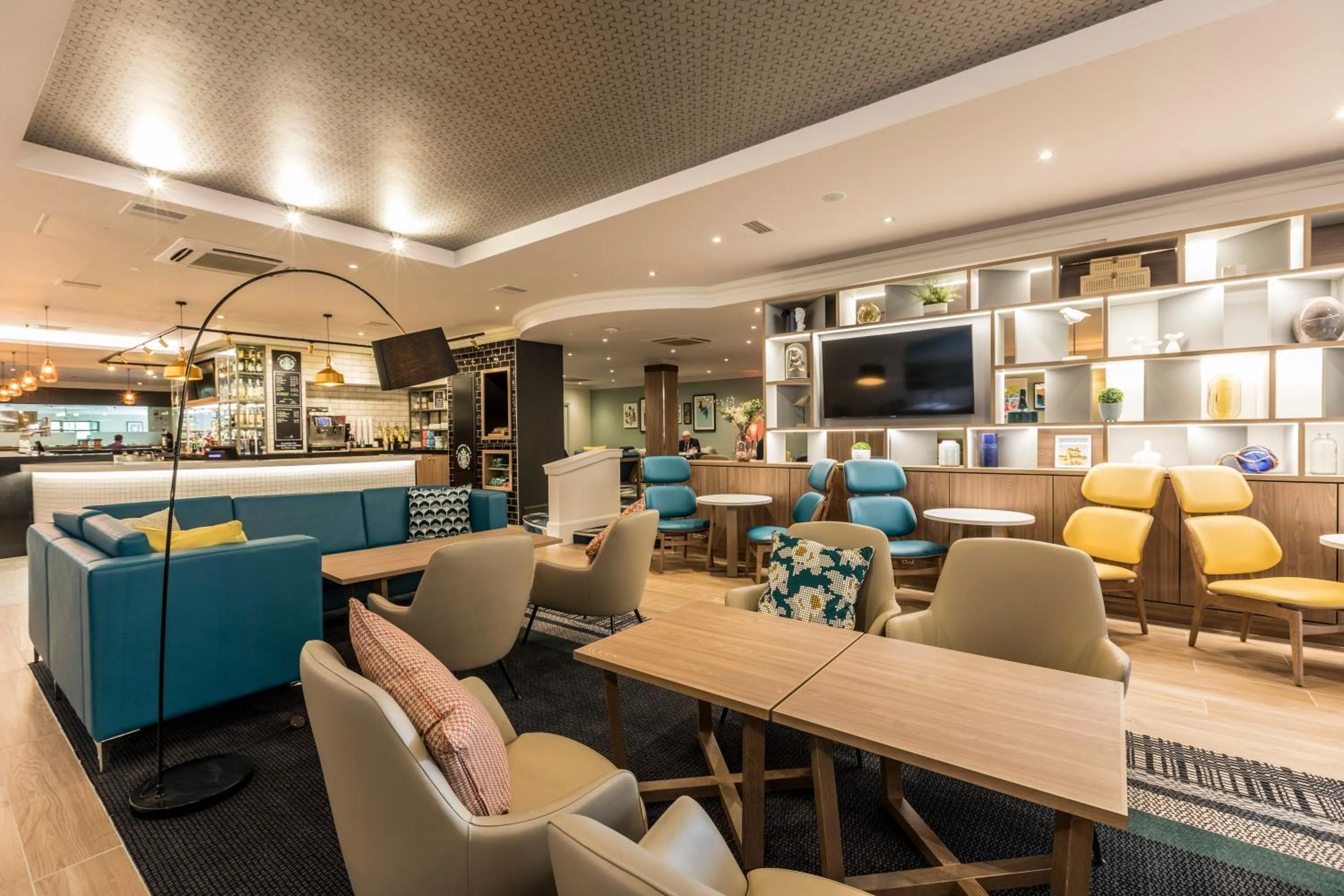 Lobby or reception in Holiday Inn Bristol Filton by IHG