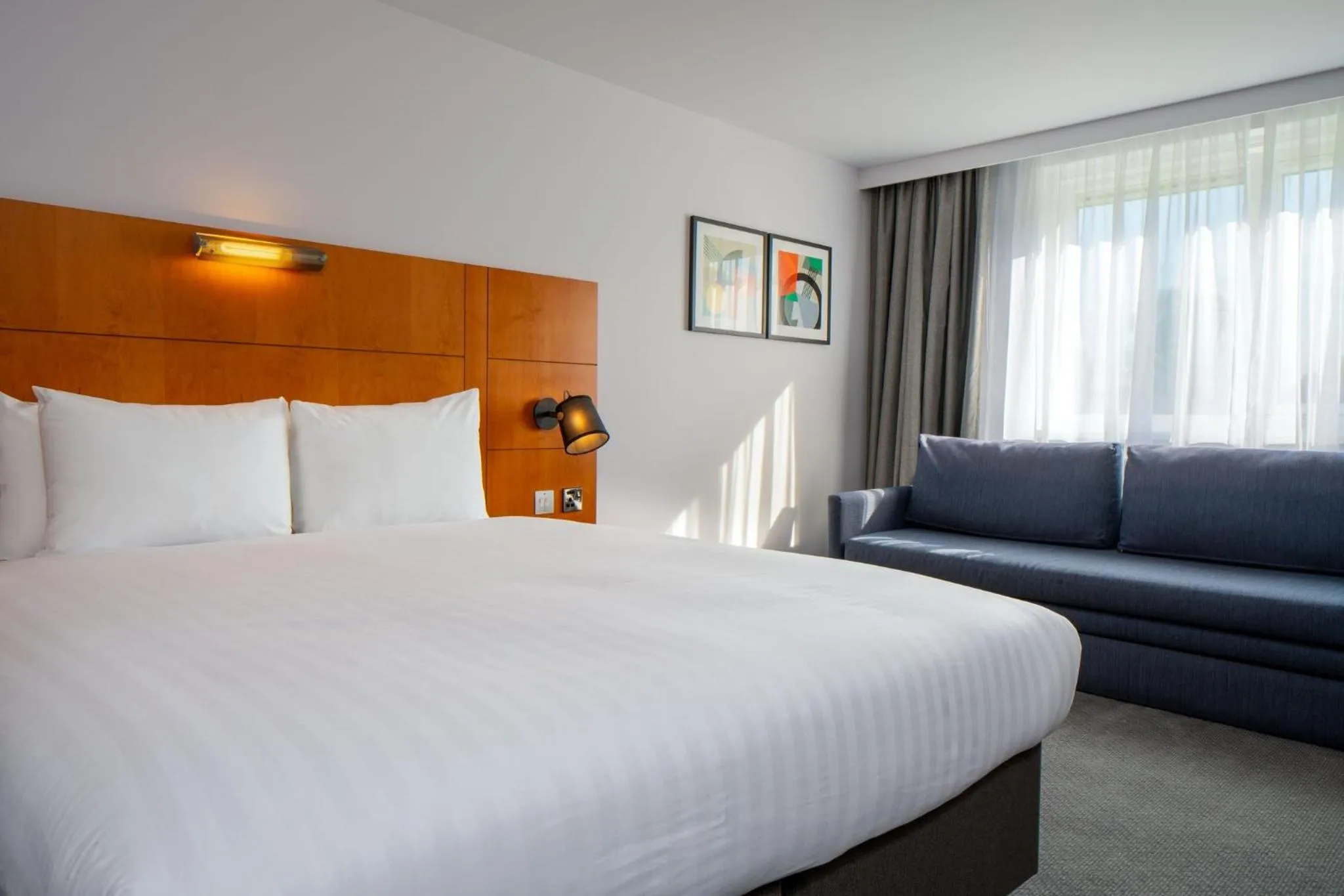 Photo of the whole room, Bed in Holiday Inn Bristol Filton by IHG