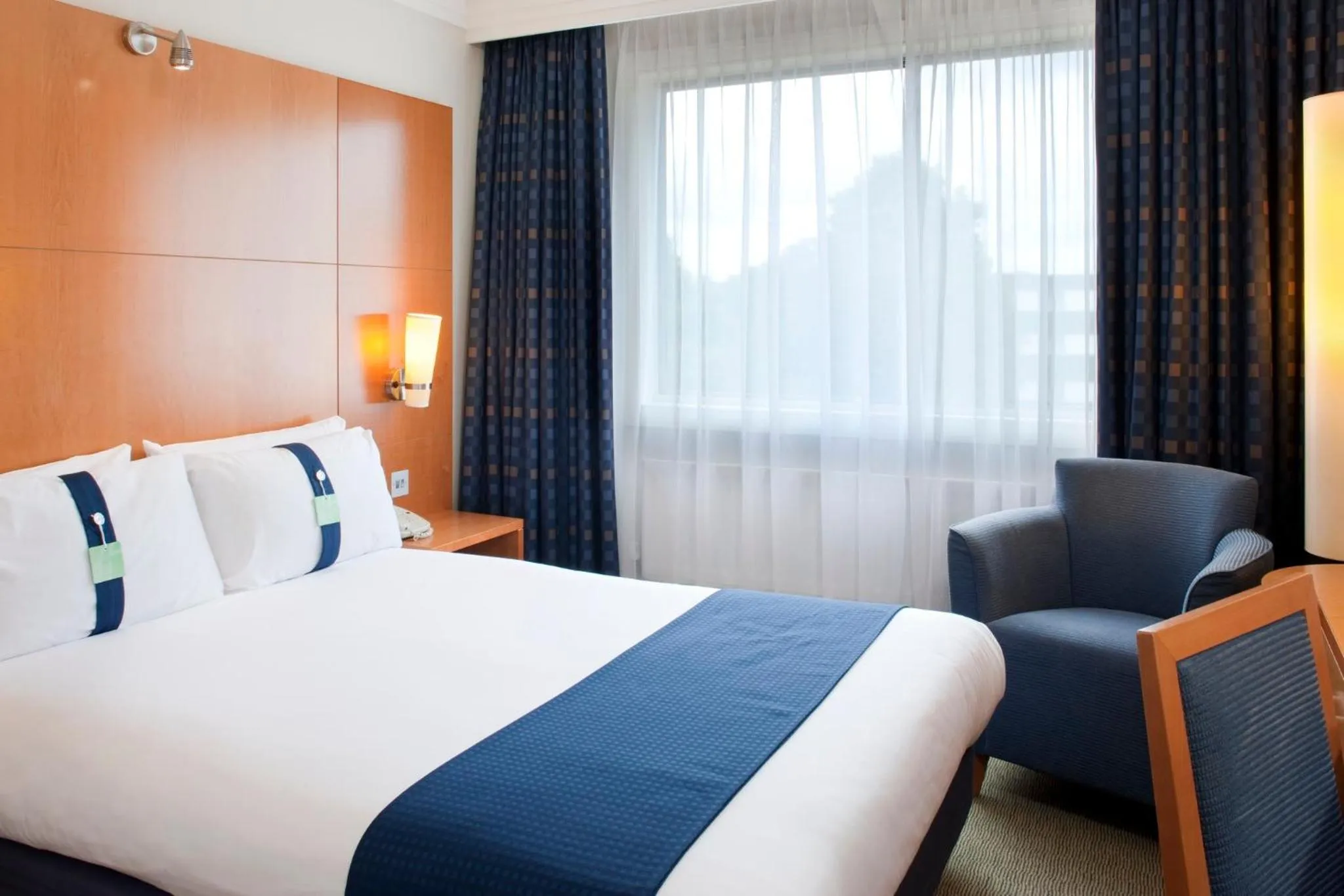 Photo of the whole room, Bed in Holiday Inn Bristol Filton by IHG