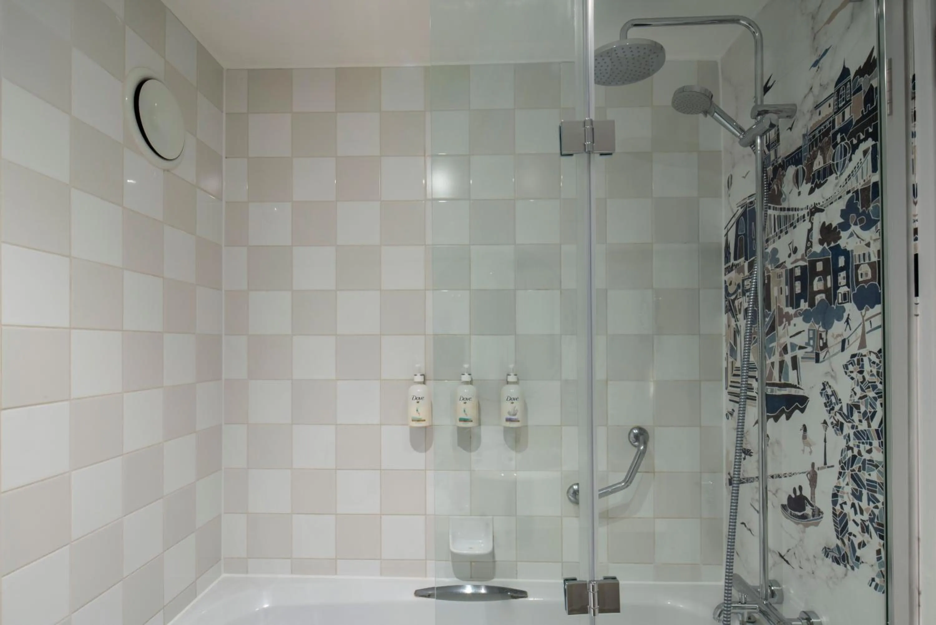 Bathroom in Holiday Inn Bristol Filton by IHG