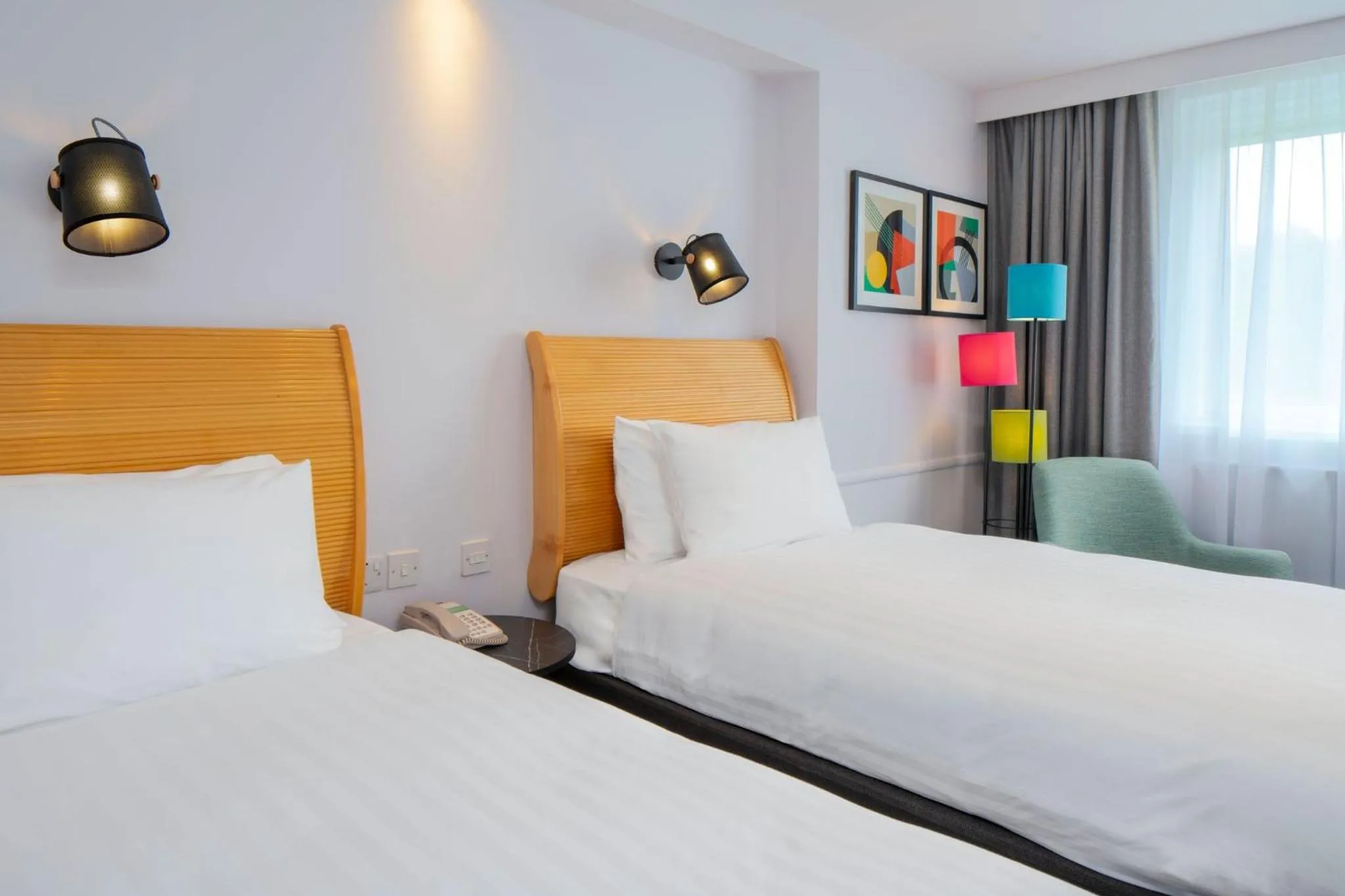 Photo of the whole room, Bed in Holiday Inn Bristol Filton by IHG