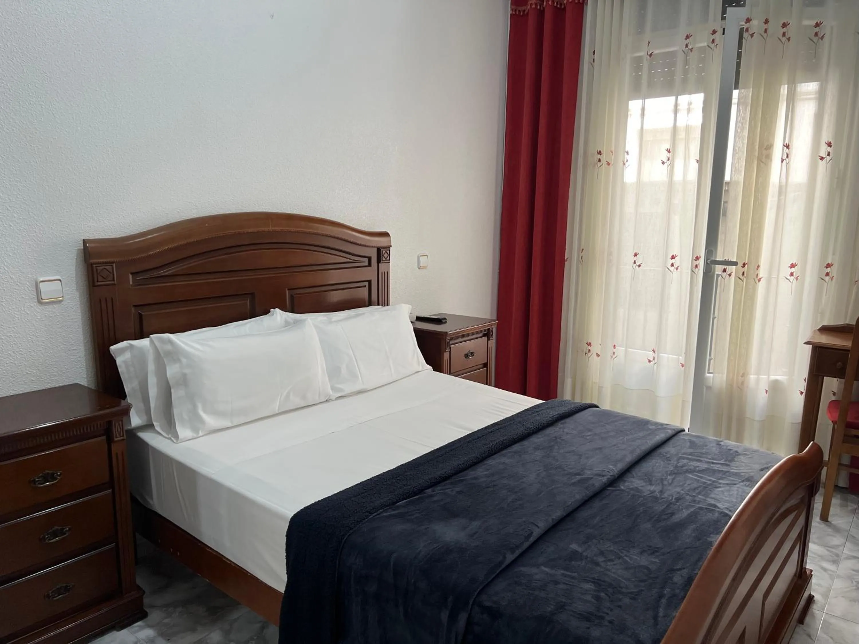 Bed in Hostal Palacios Fuencarral