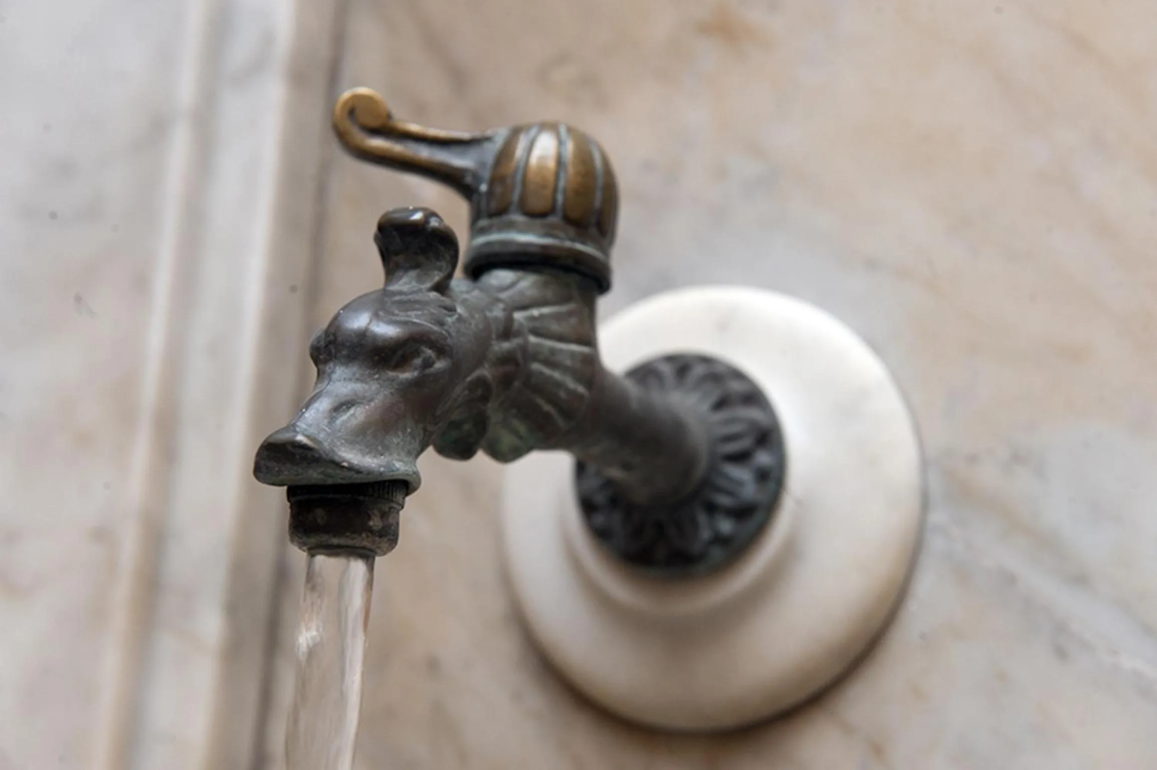 Decorative detail in Hotel S. Anna