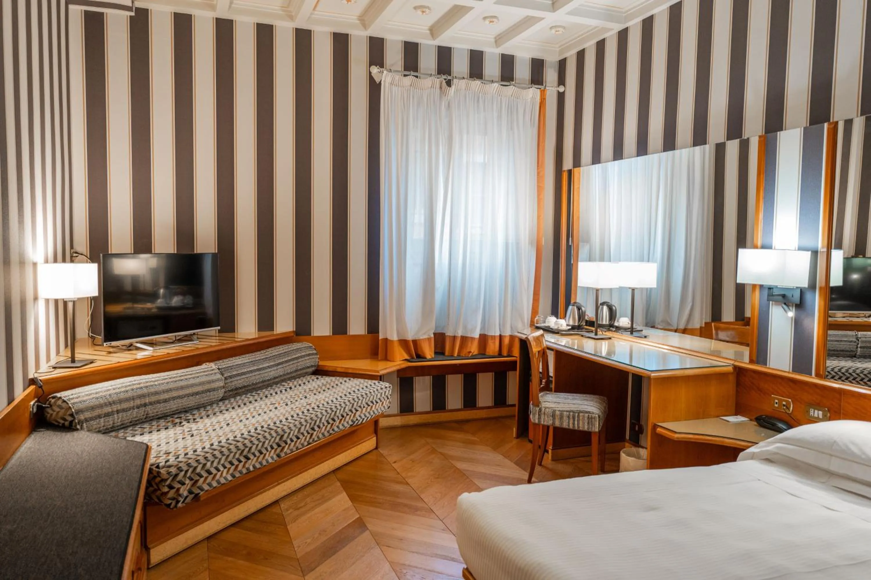 Bedroom, Bed in Hotel S. Anna