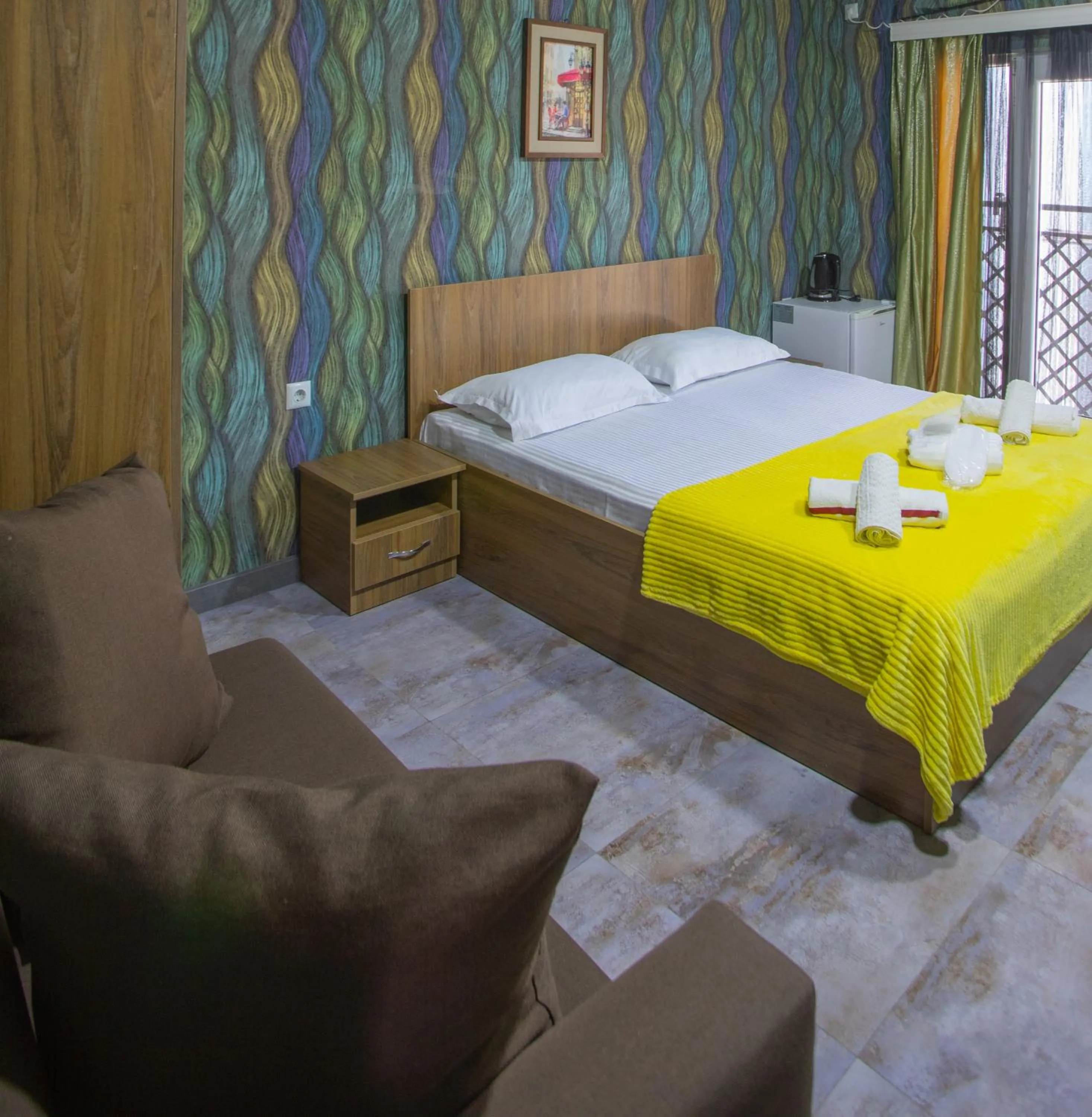 Double Room with Balcony (2 Adults + 1 Child) in Hotel Homeland