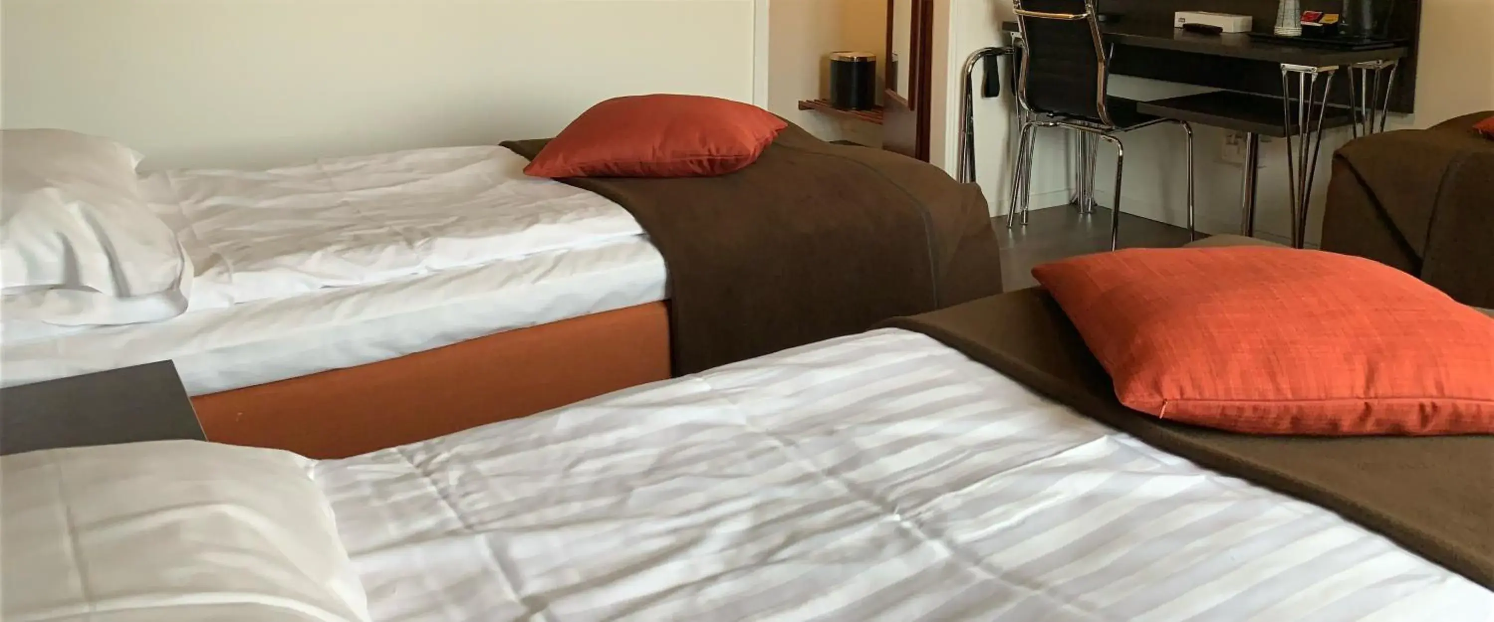 Triple Room in Slagsta Motell & Wärdshus Triple Room in Slagsta Motell & Wärdshus