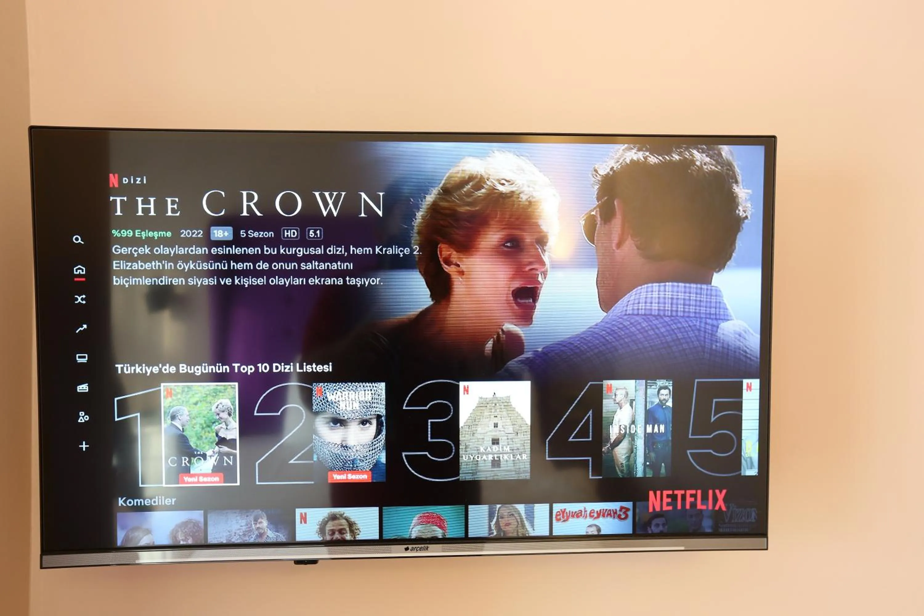 TV and multimedia, TV/Entertainment Center in MYLA Hotel Tuzla