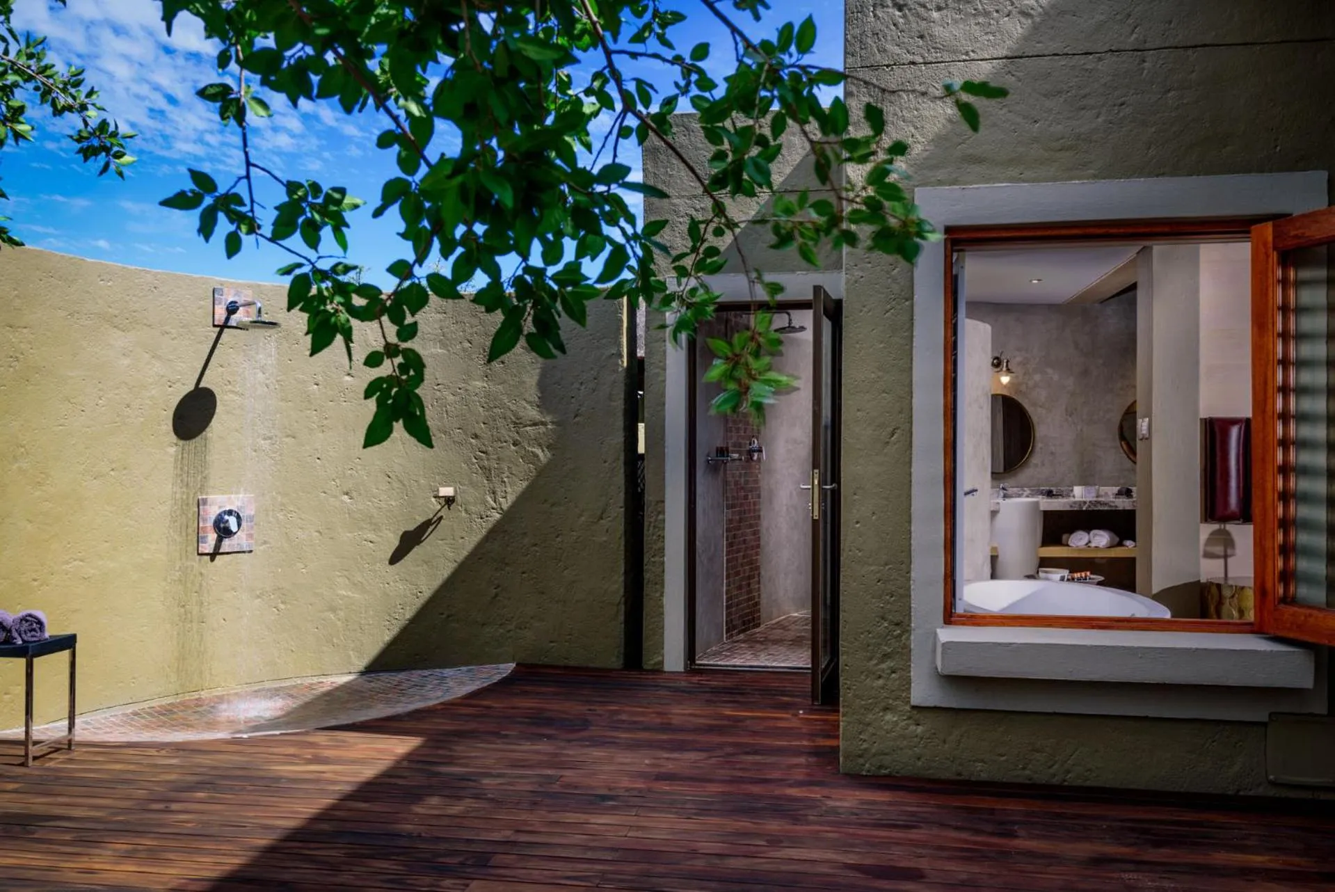 Bathroom in Lush Private Game Lodge