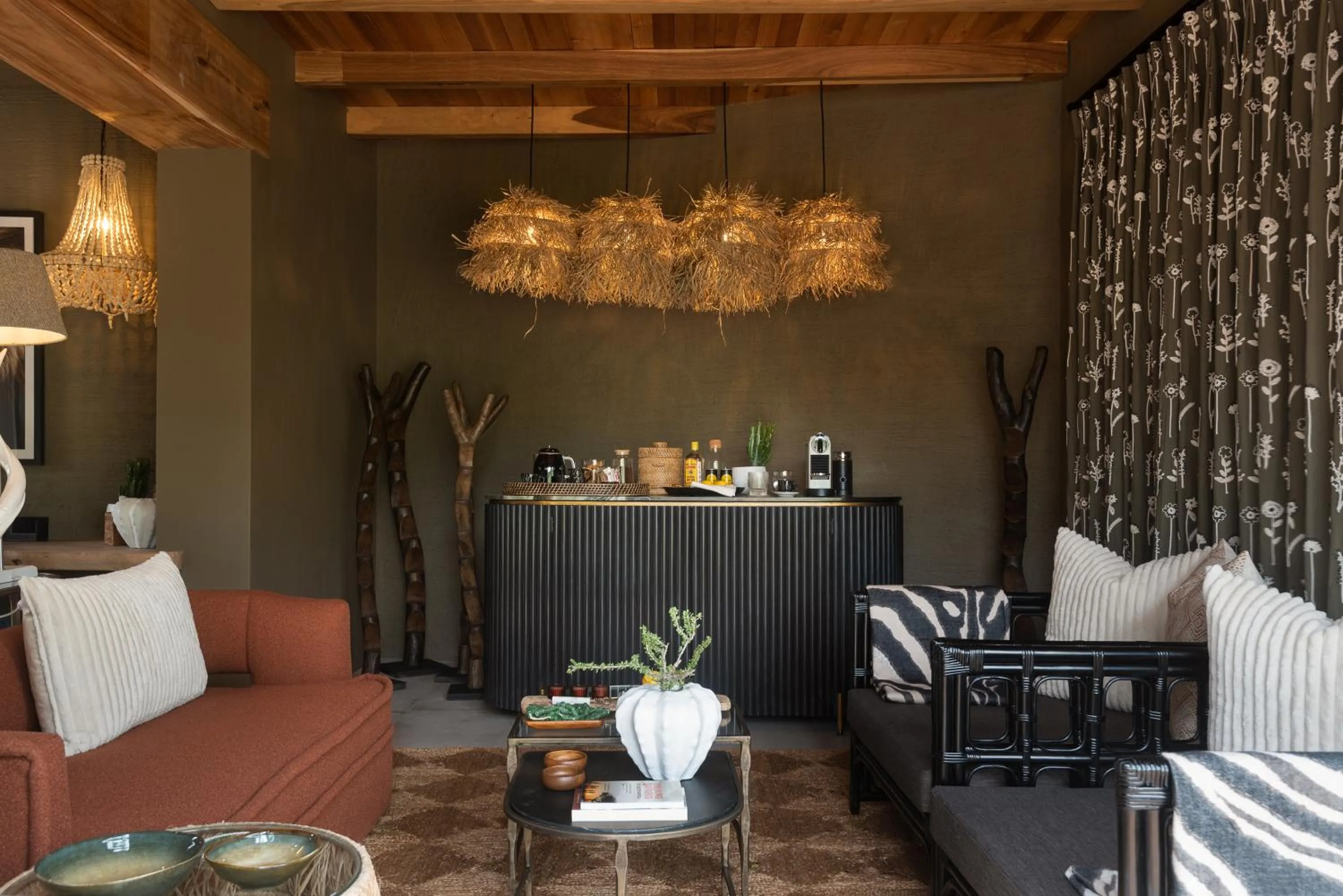 Living room in Lush Private Game Lodge