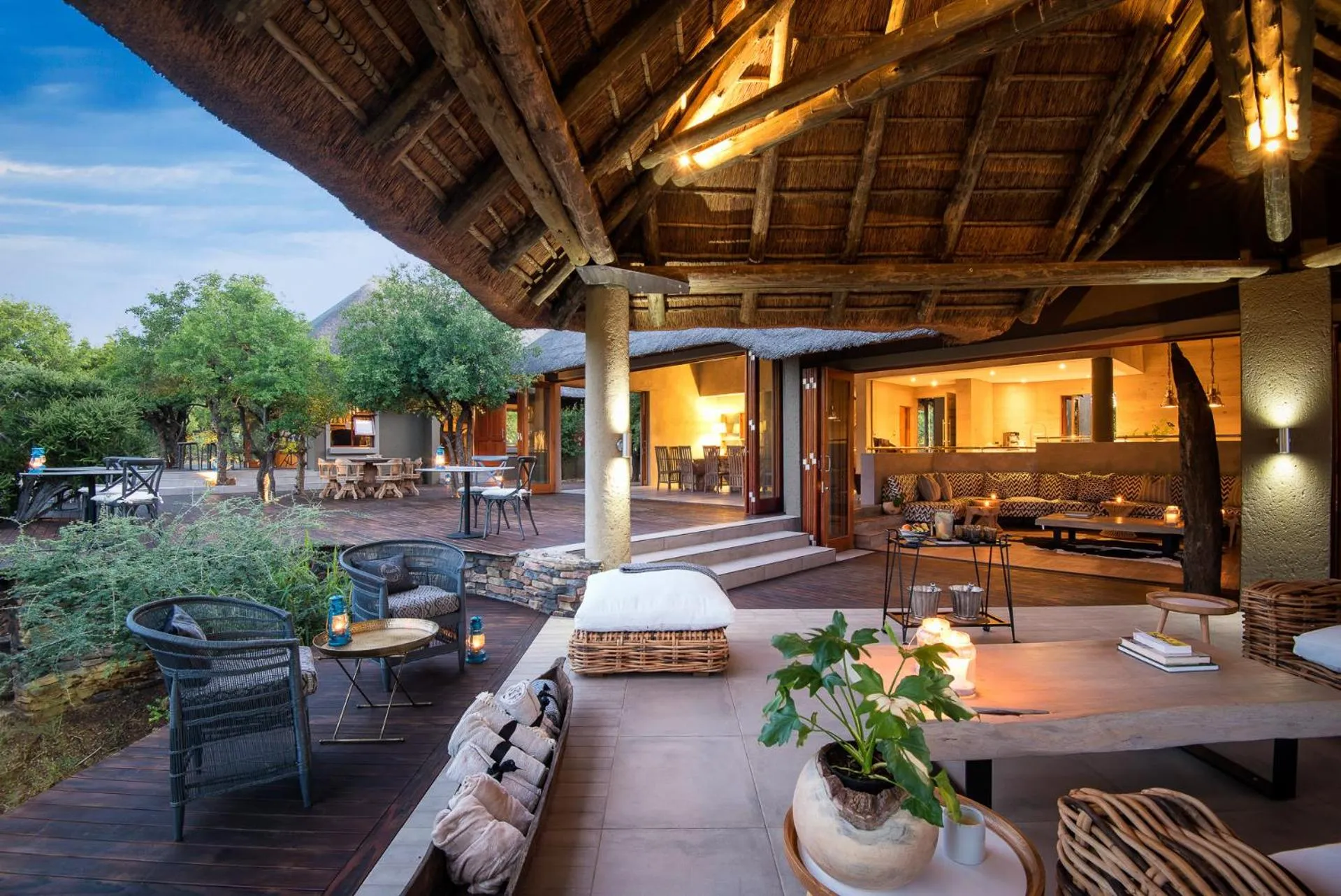 Lounge or bar in Lush Private Game Lodge