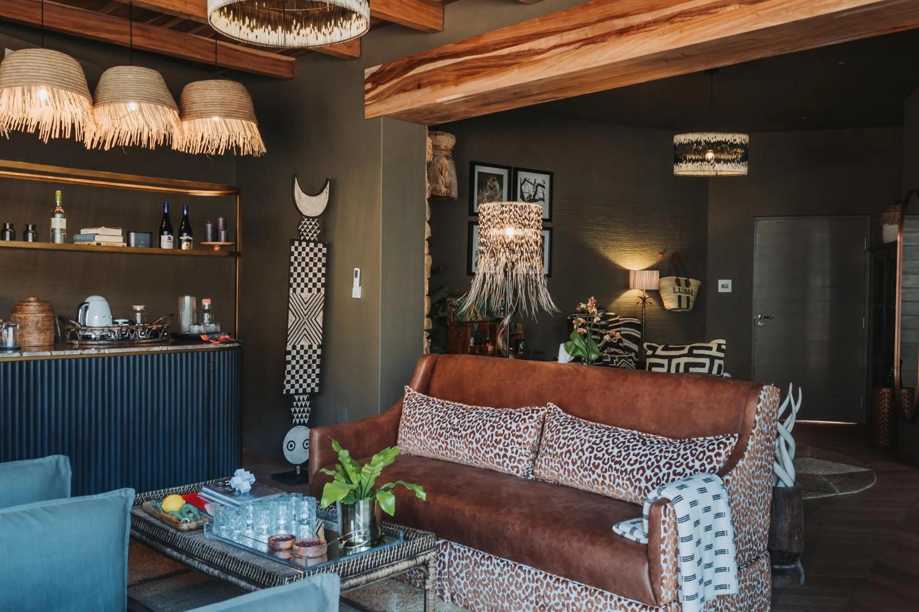 Living room in Lush Private Game Lodge