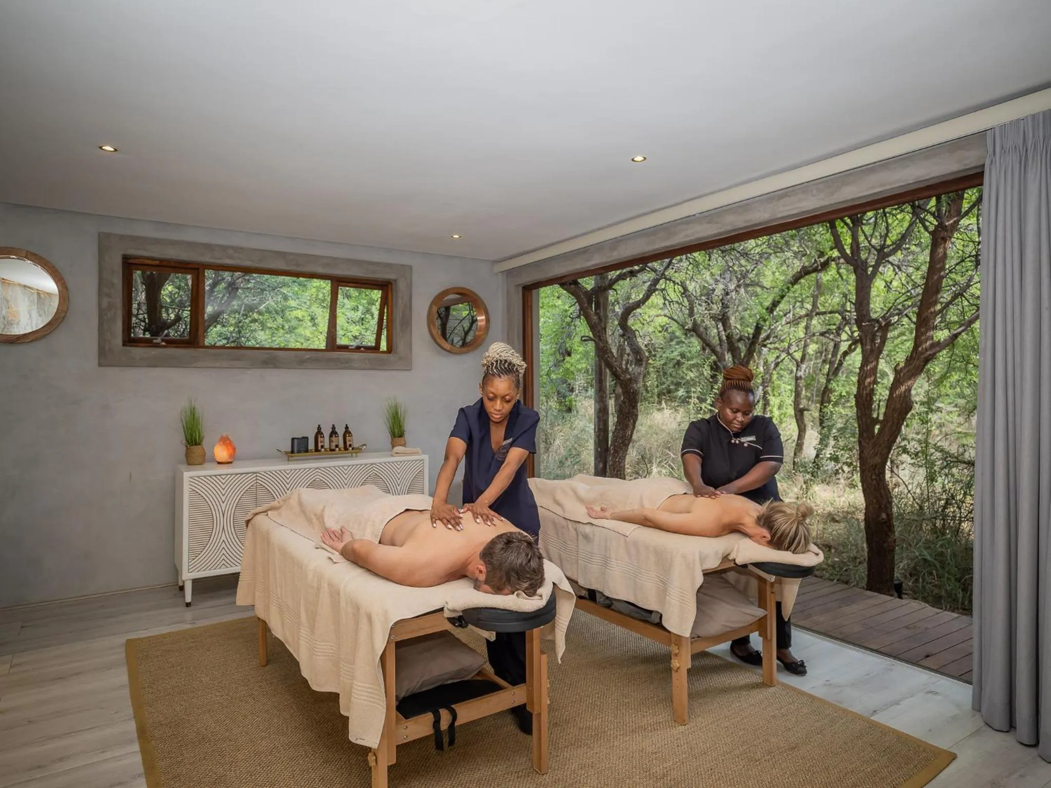 Spa and wellness centre/facilities in Lush Private Game Lodge