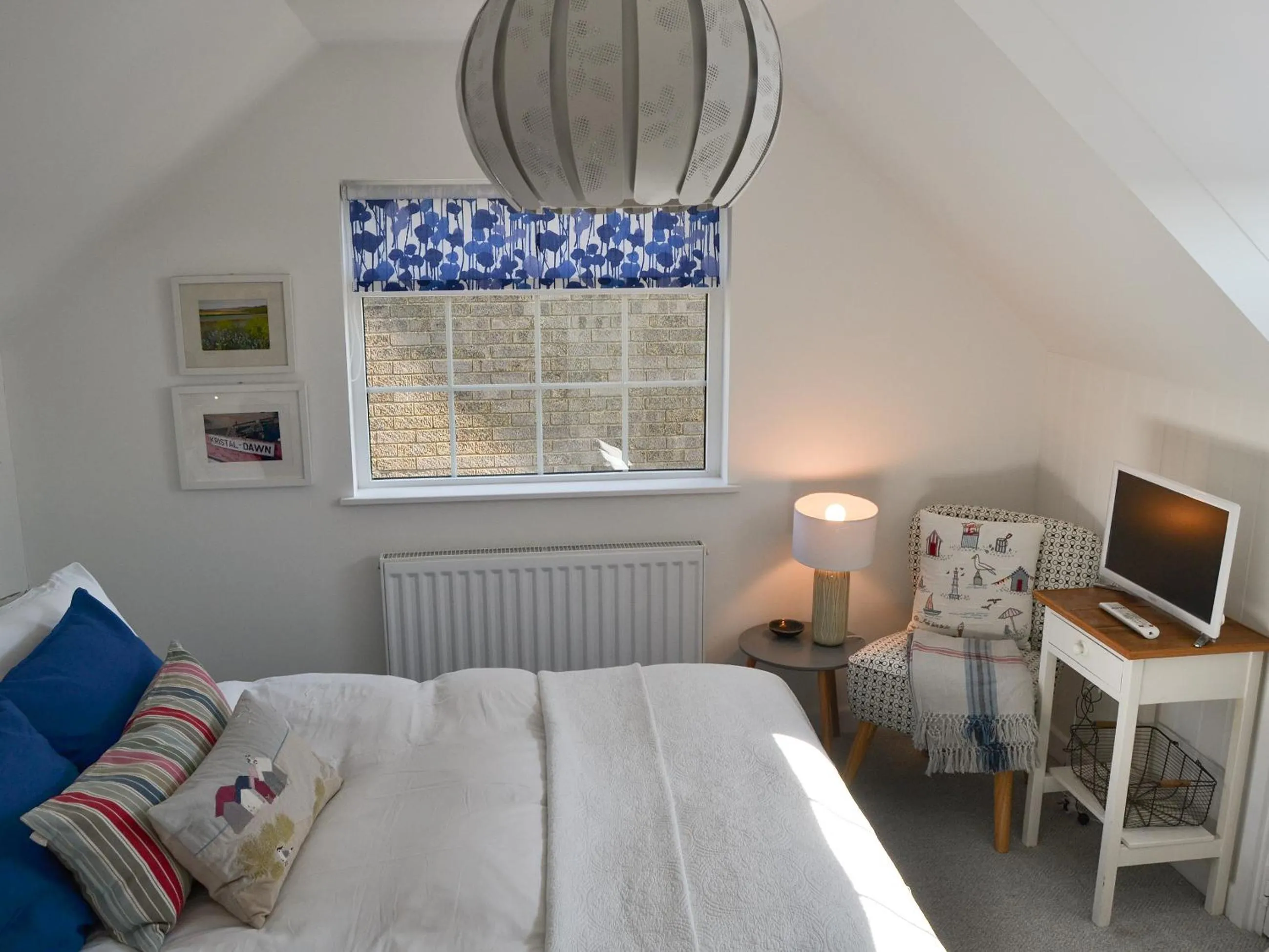 Bedroom, Bed in Beach Haven