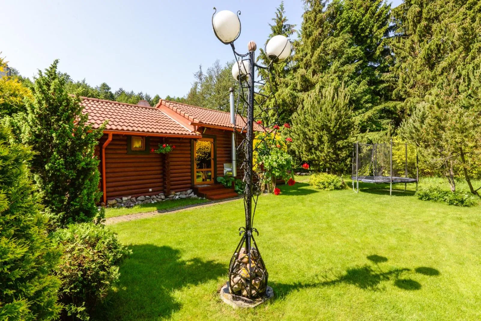 Property building in Eimio Vila