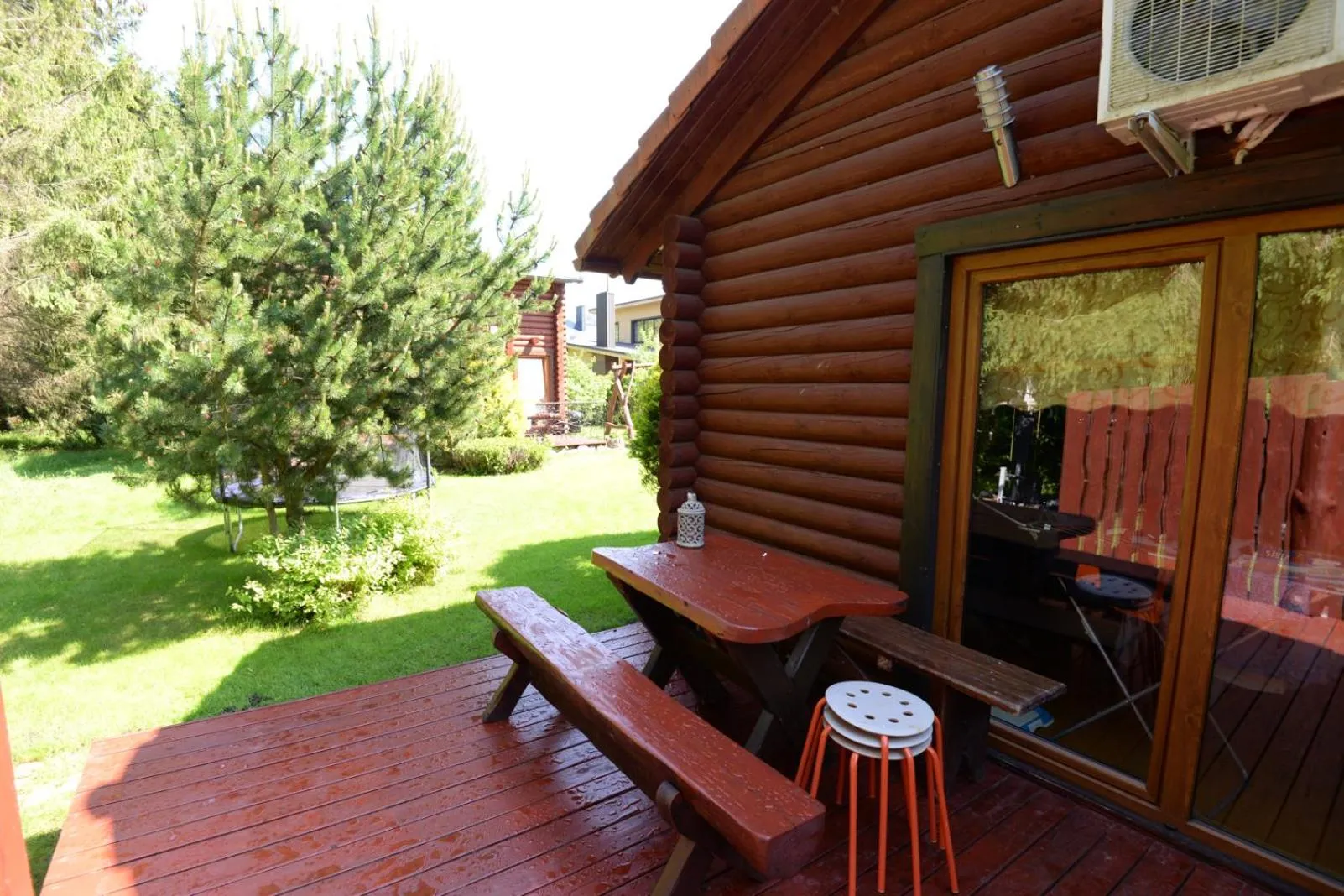 Patio in Eimio Vila