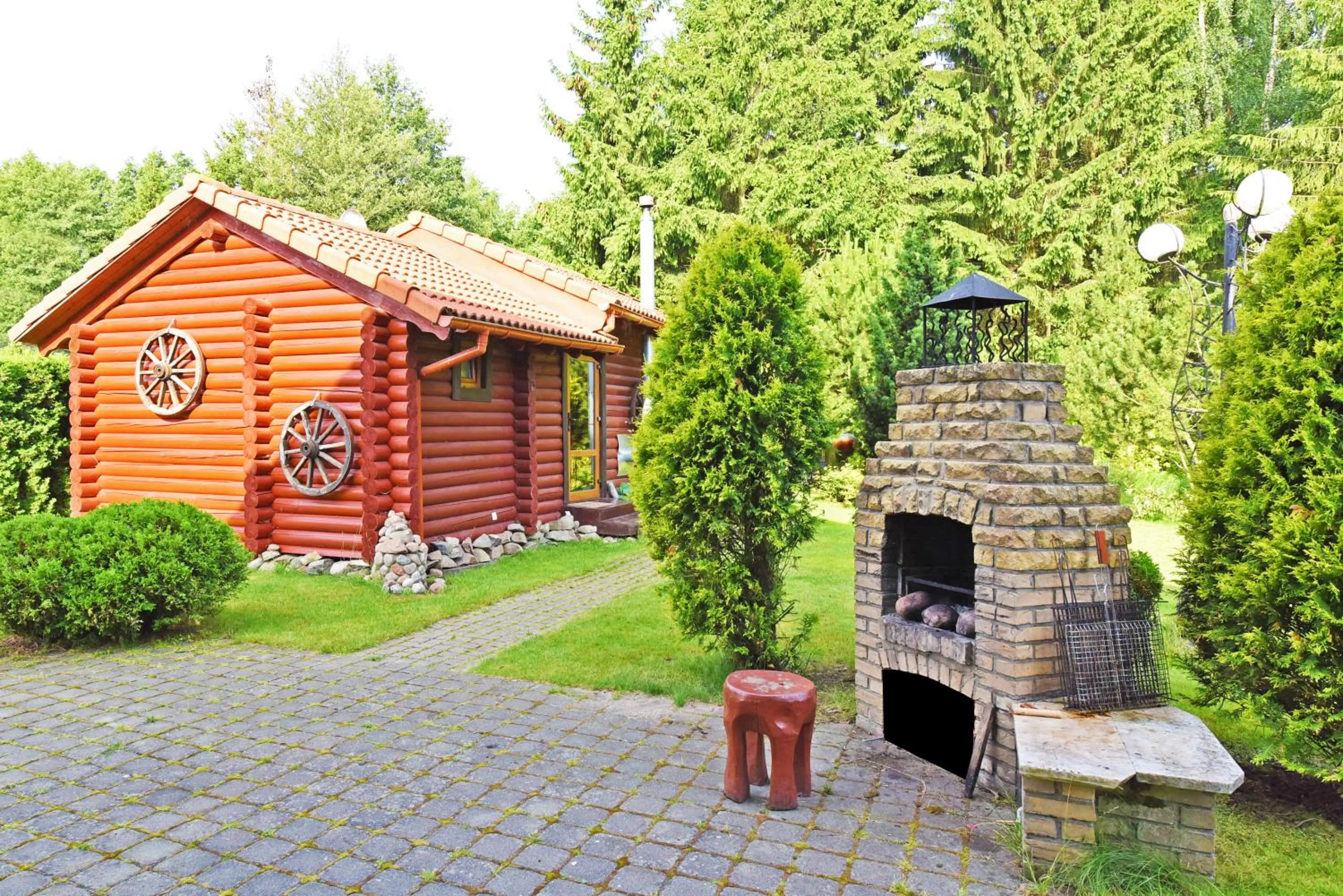 BBQ facilities in Eimio Vila
