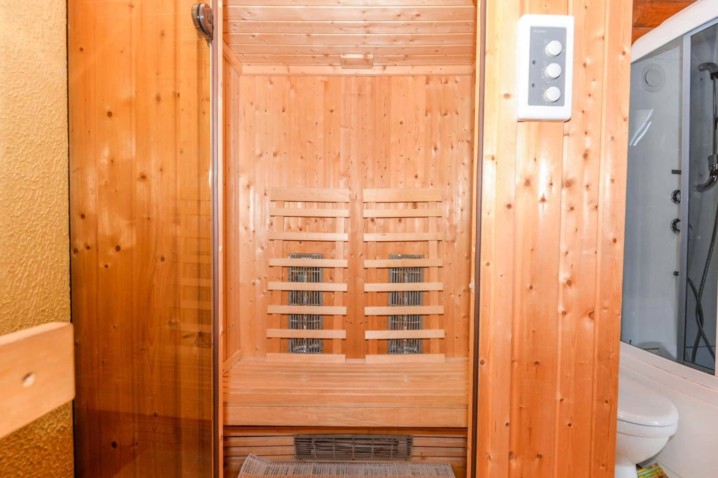 Sauna in Eimio Vila