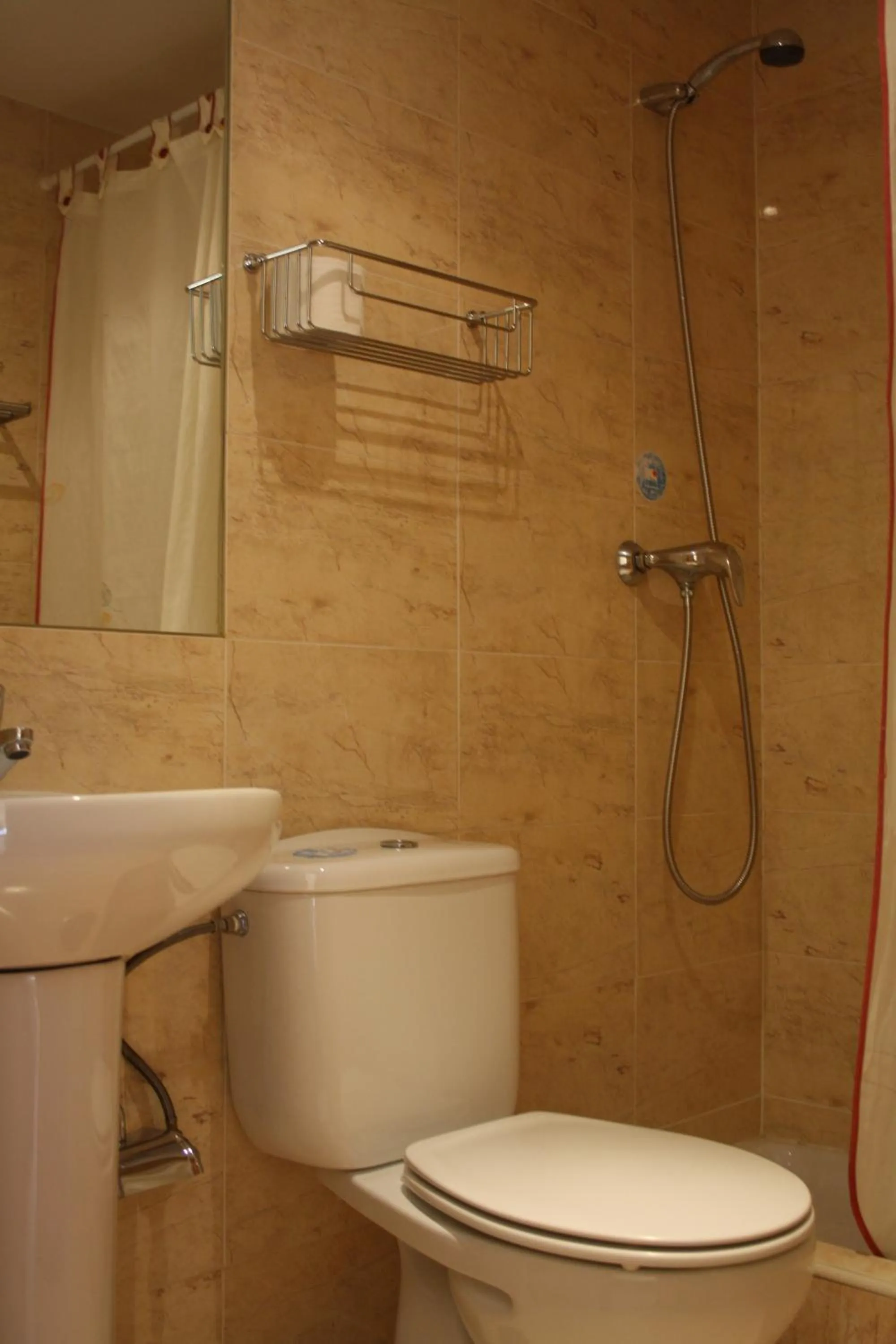 Bathroom in Hostal Santa Cruz