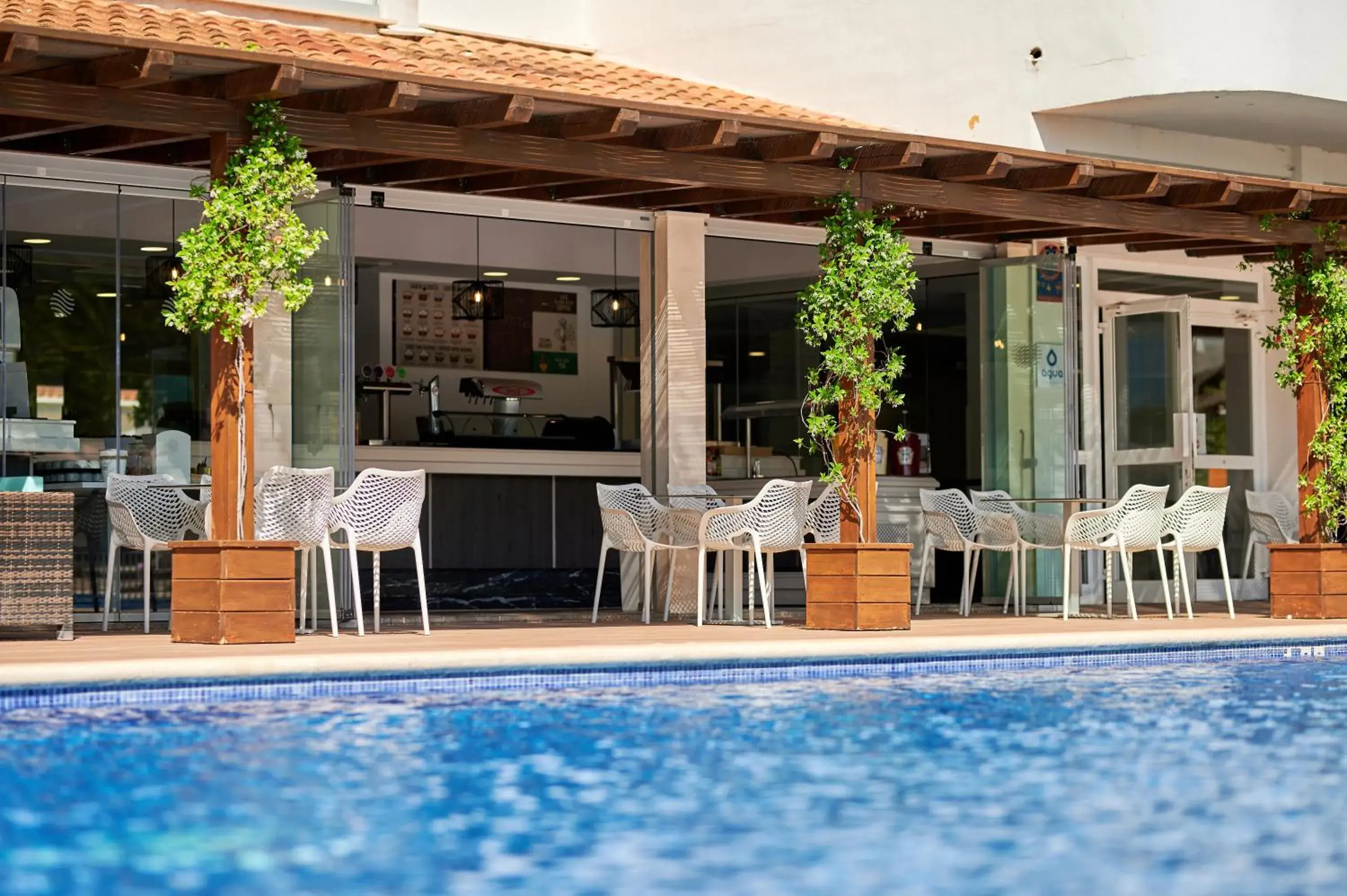 Restaurant/places to eat in AluaSun Continental Park Hotel & Apartments Restaurant/places to eat in AluaSun Continental Park Hotel & Apartments