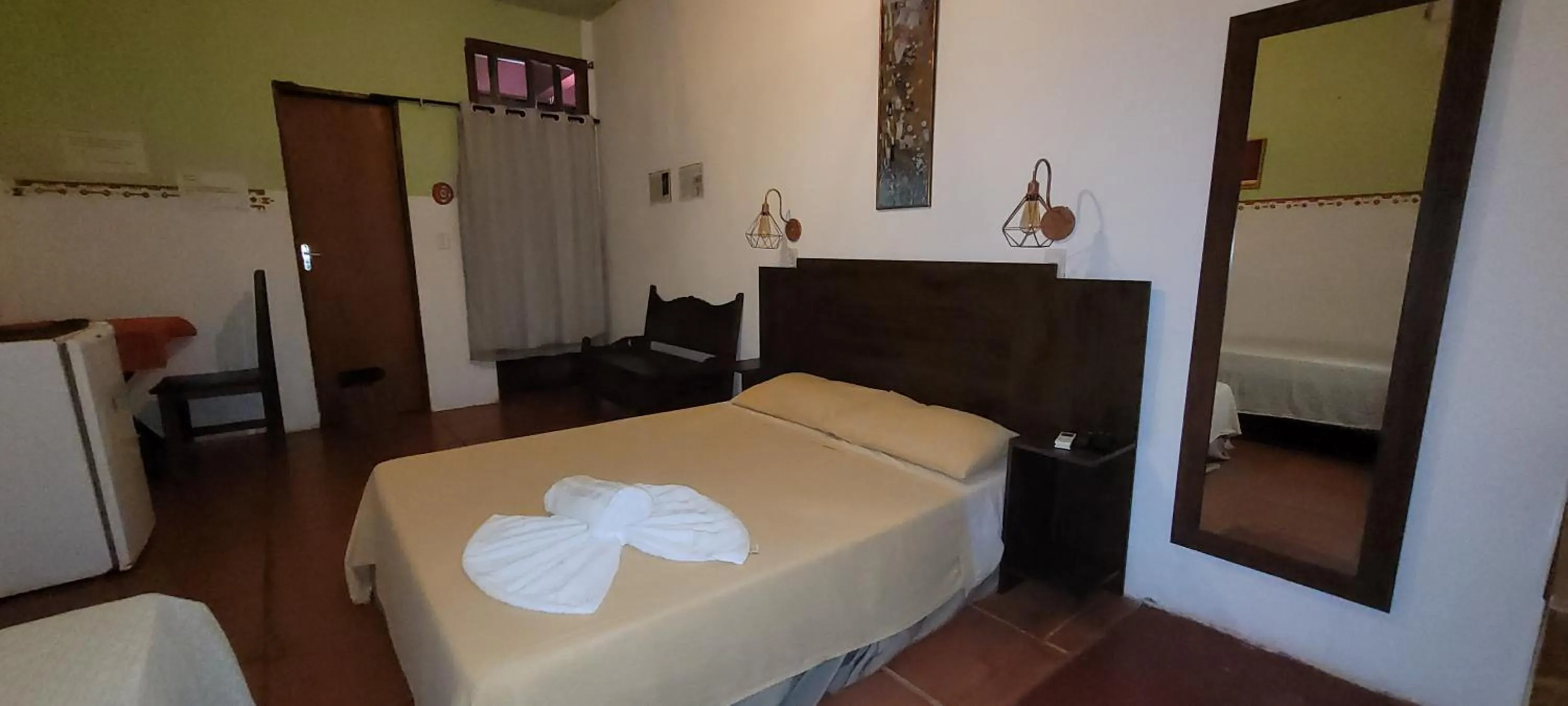 Photo of the whole room, Bed in Imbassaí Pousada Hostel Lujimba